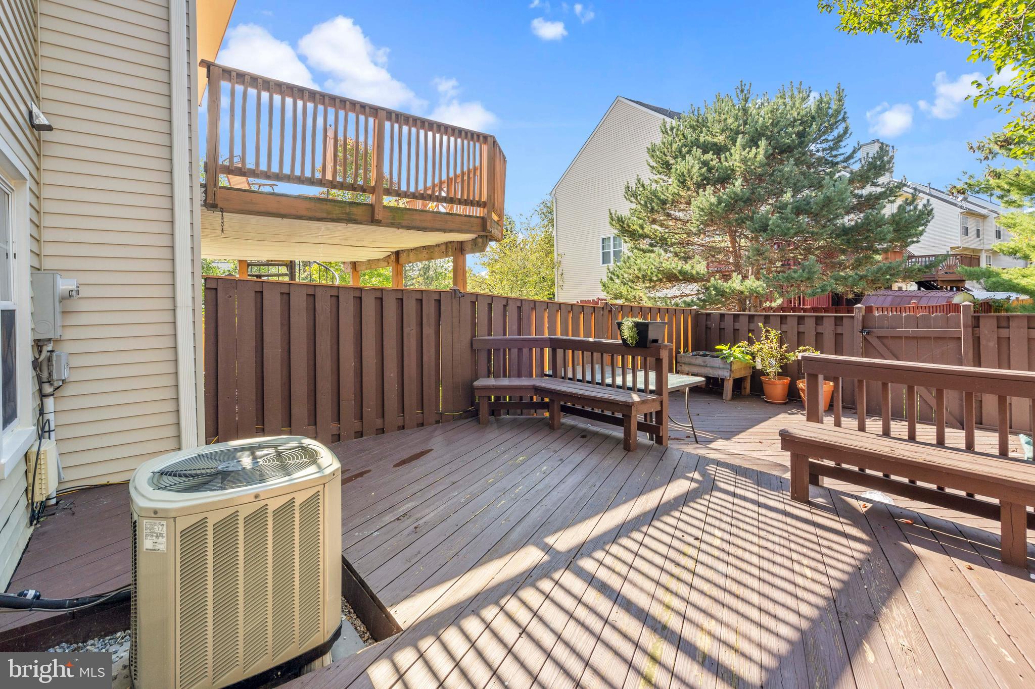 ASHBURN VILLAGE - Residential Lease