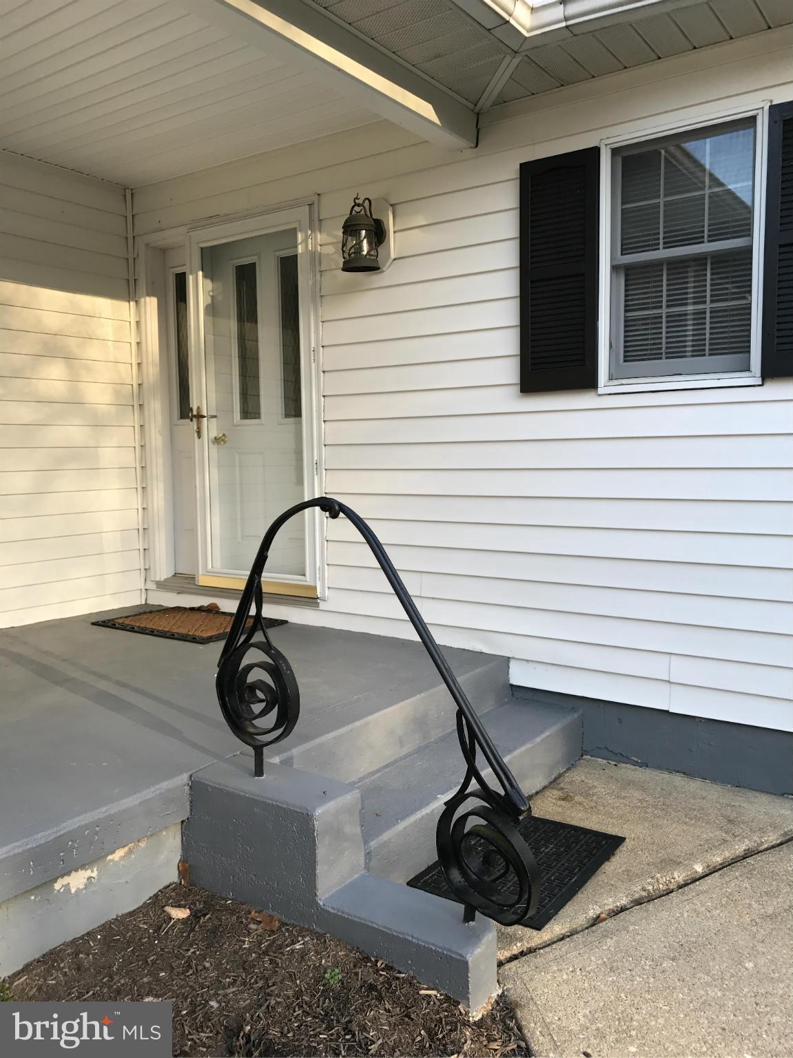 BRETON BAY ESTATES - Residential