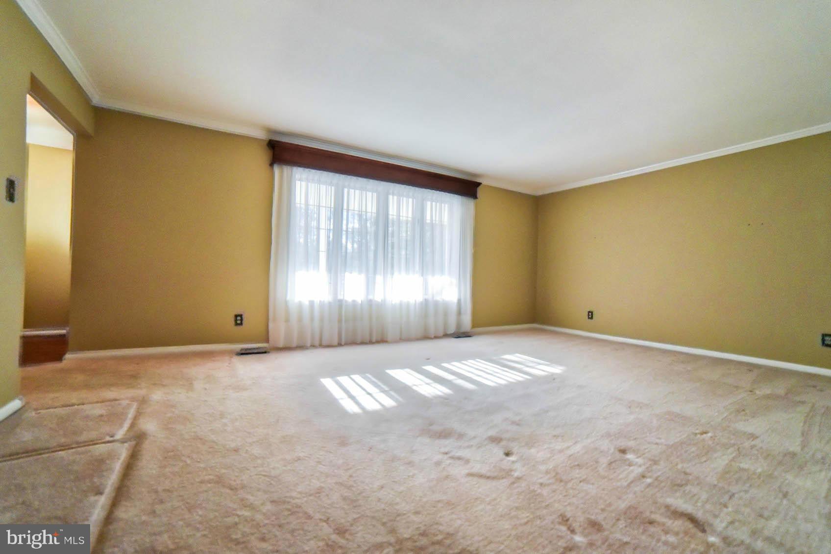 BRETON BAY ESTATES - Residential