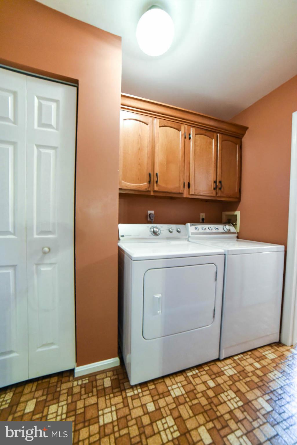 BRETON BAY ESTATES - Residential