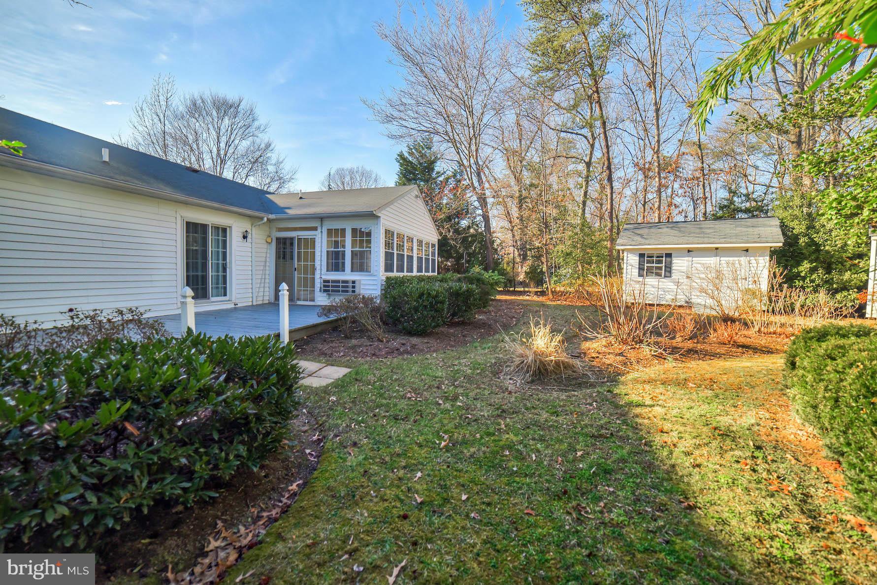 BRETON BAY ESTATES - Residential