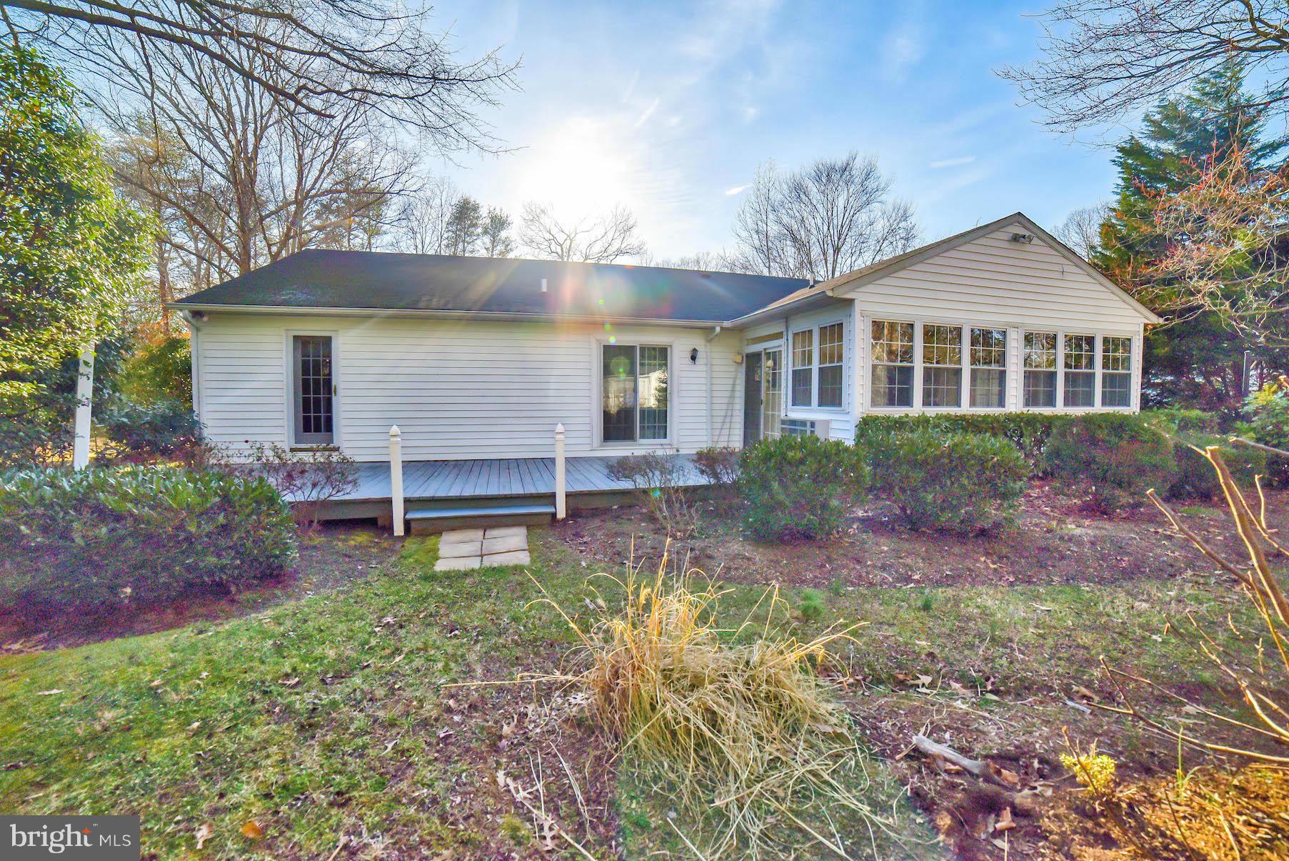 BRETON BAY ESTATES - Residential