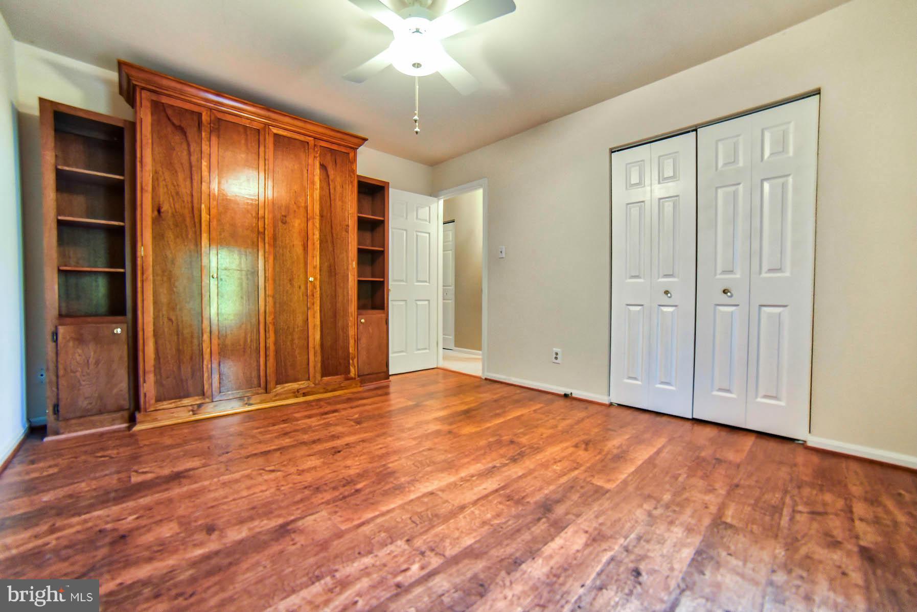 BRETON BAY ESTATES - Residential