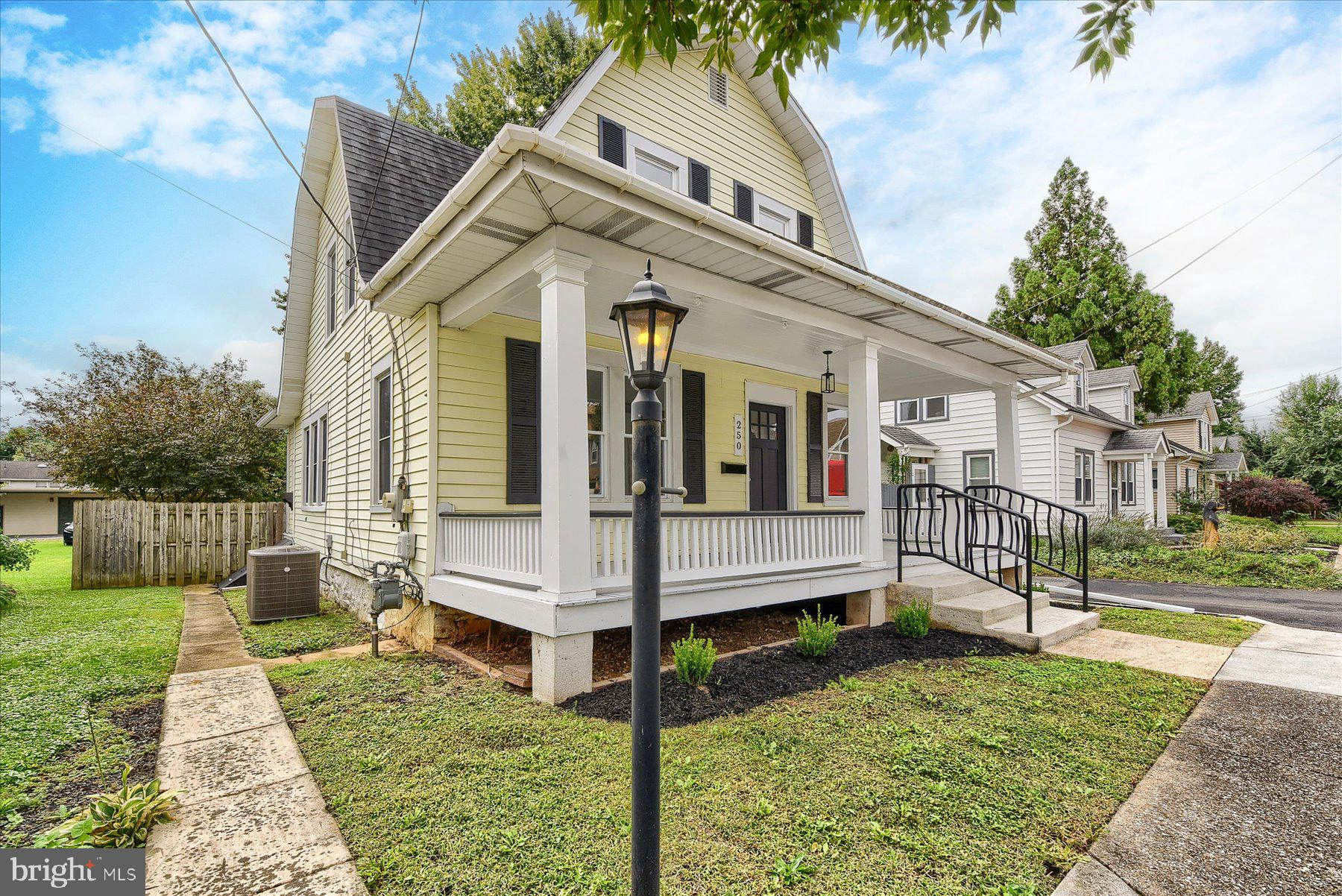 250 F STREET