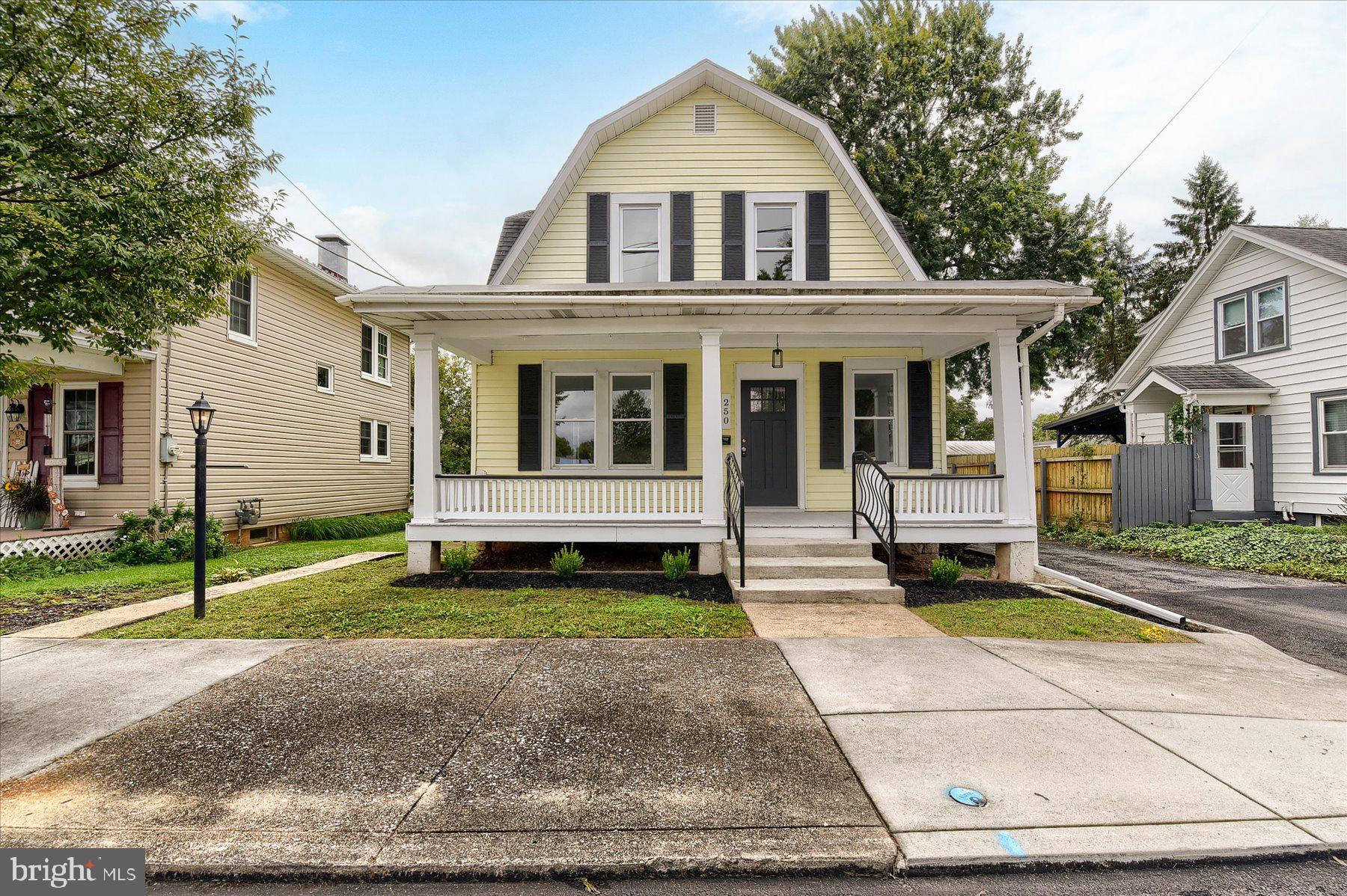 250 F STREET