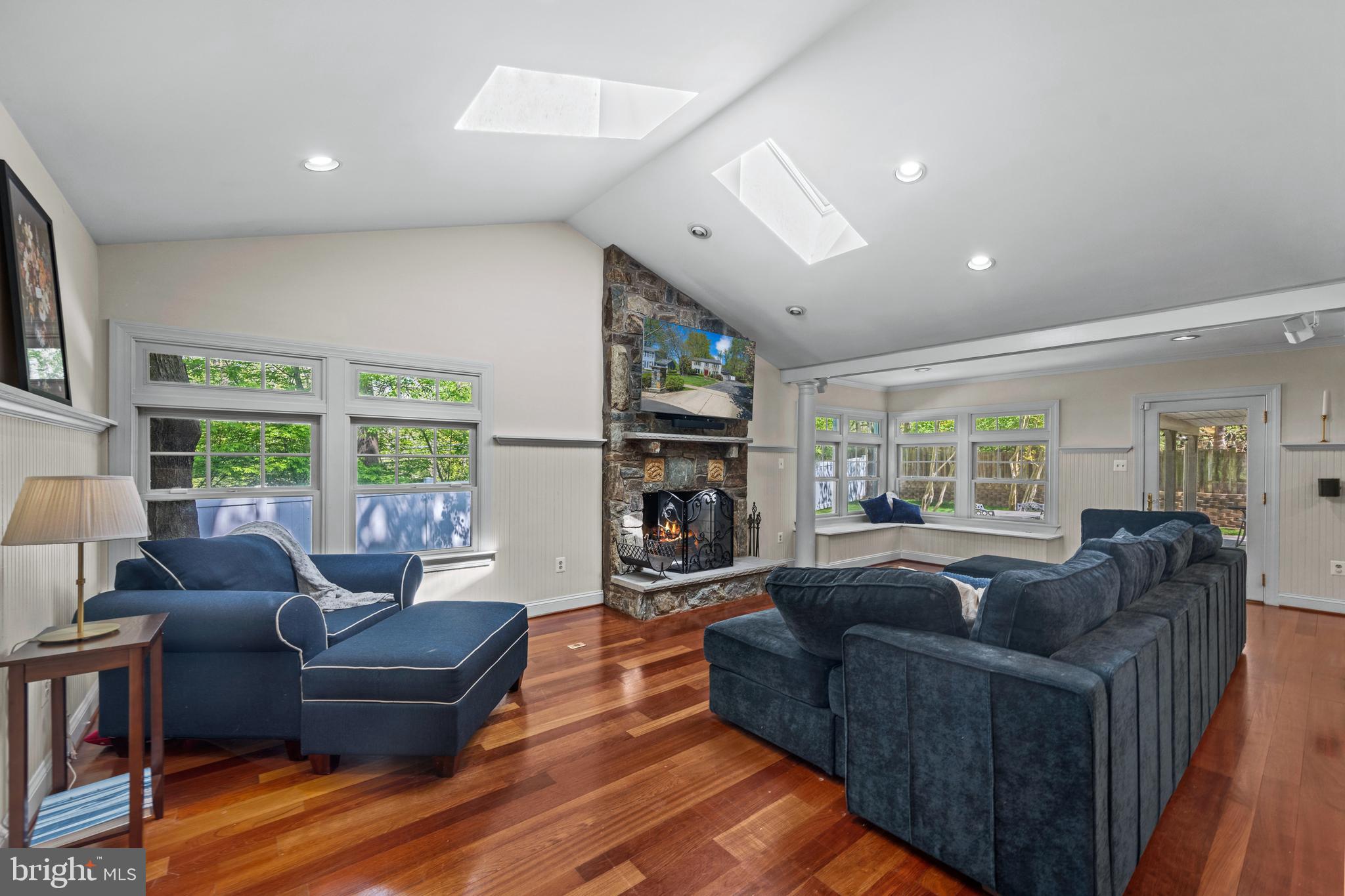 HORIZON HILL - Residential