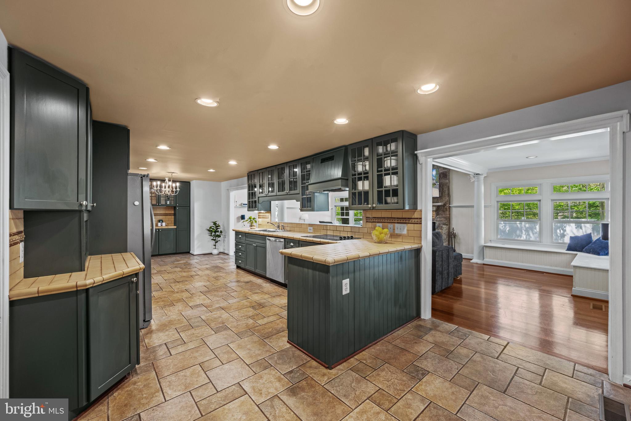 HORIZON HILL - Residential