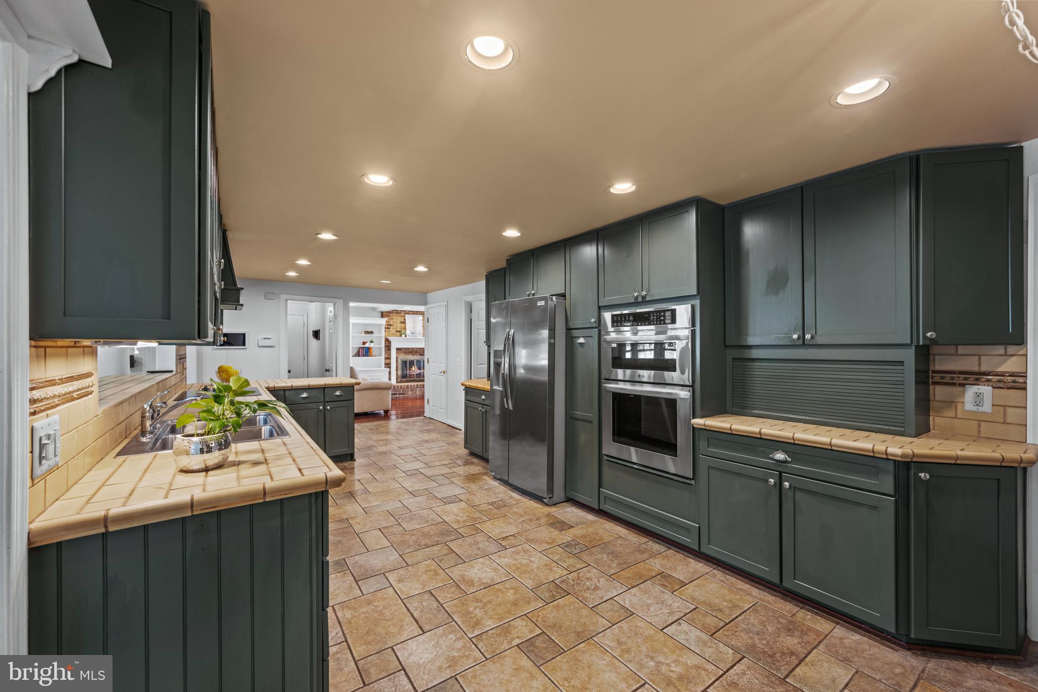 HORIZON HILL - Residential