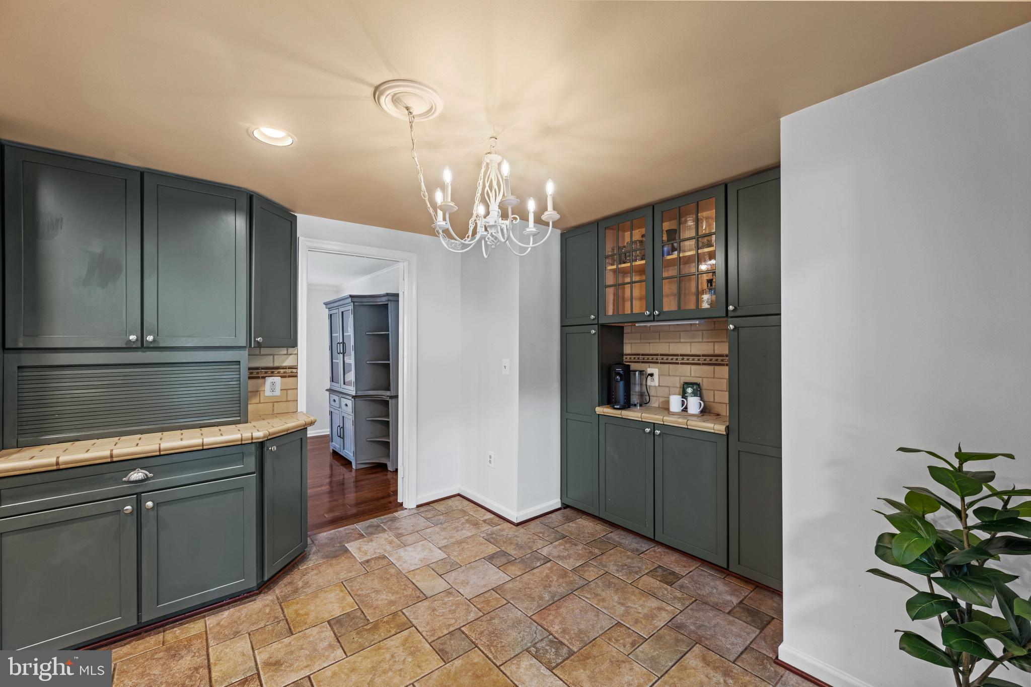 HORIZON HILL - Residential