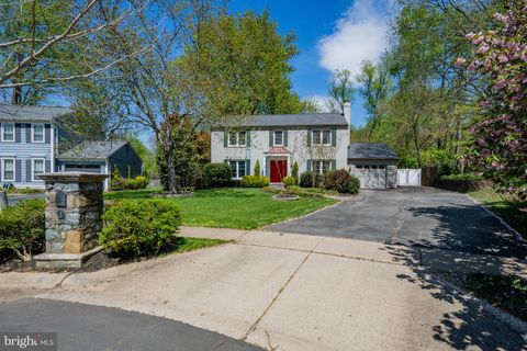 6 STARLIGHT COURT POTOMAC MD 20854