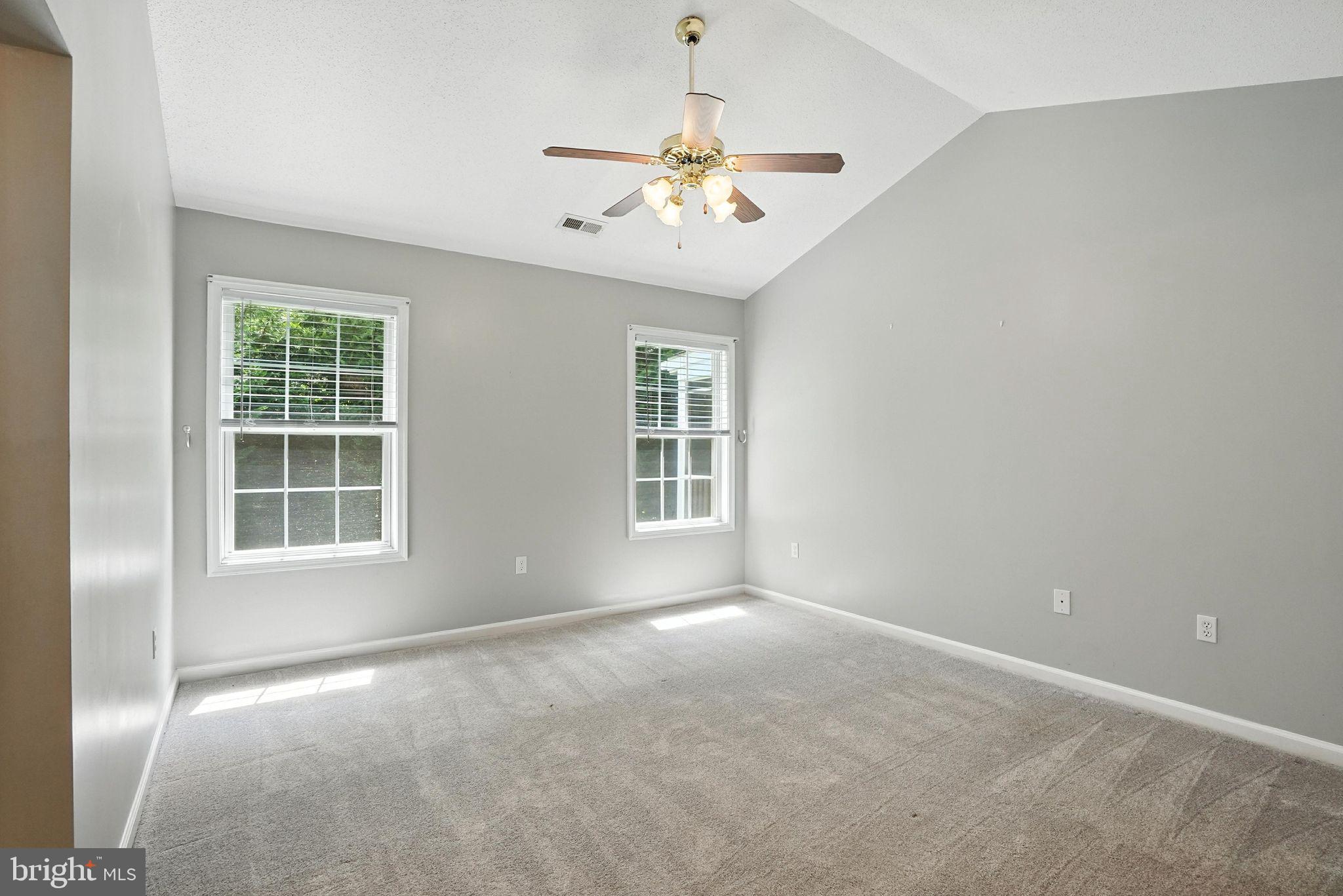 SOUTH RIDGE - Residential