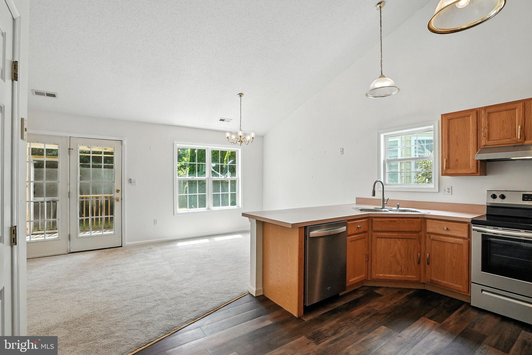 SOUTH RIDGE - Residential