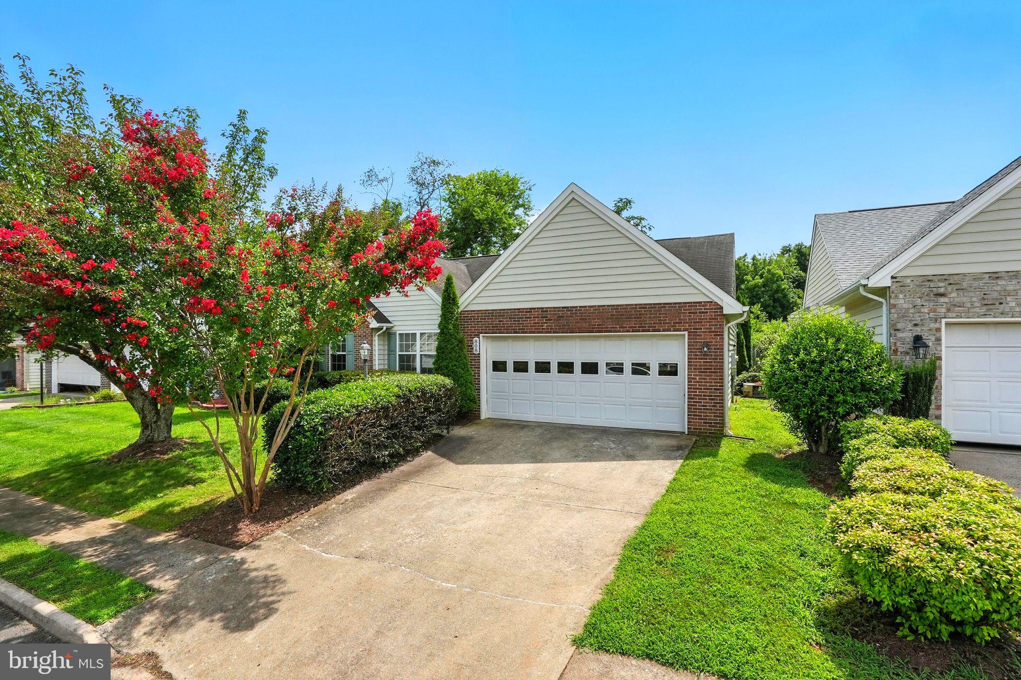 SOUTH RIDGE - Residential