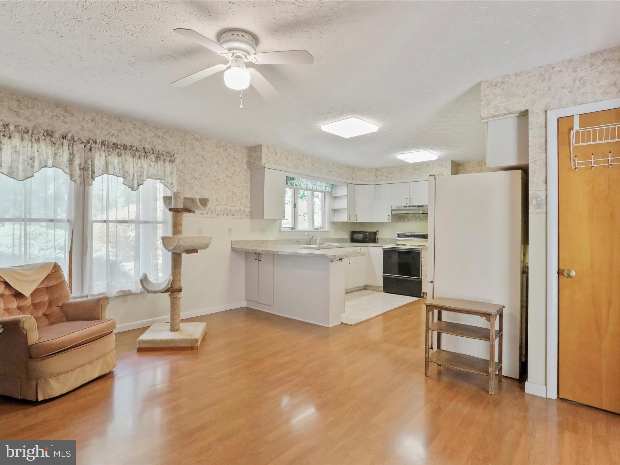 HONEYWOOD ON THE POTOMAC - Residential