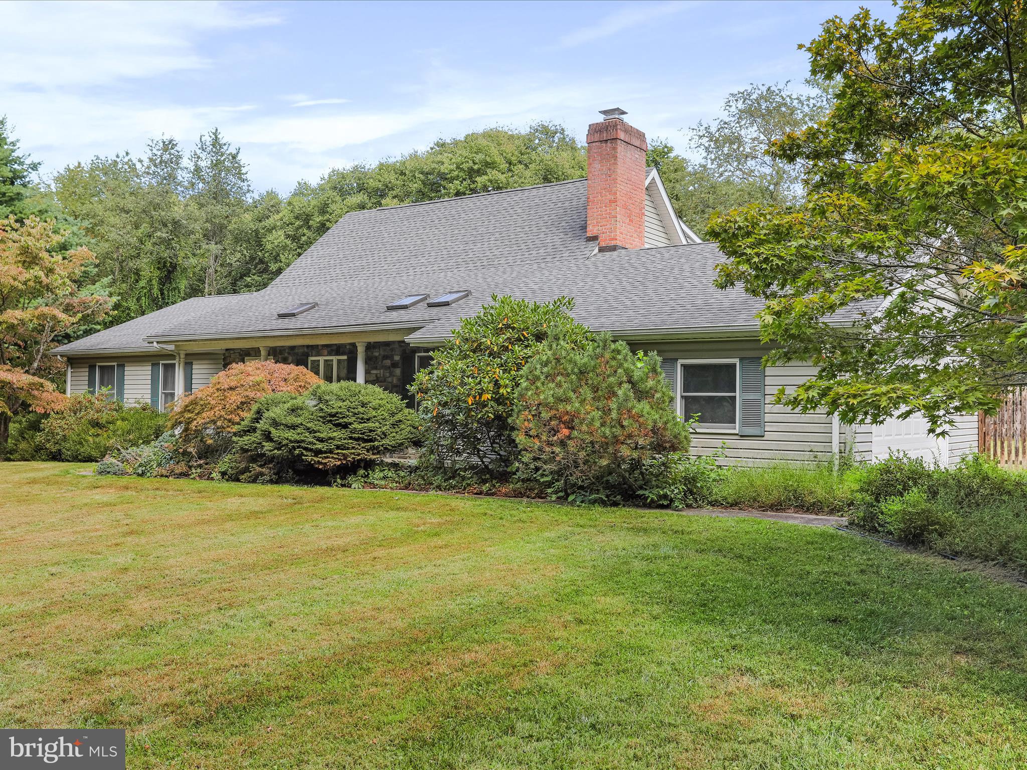 HONEYWOOD ON THE POTOMAC - Residential