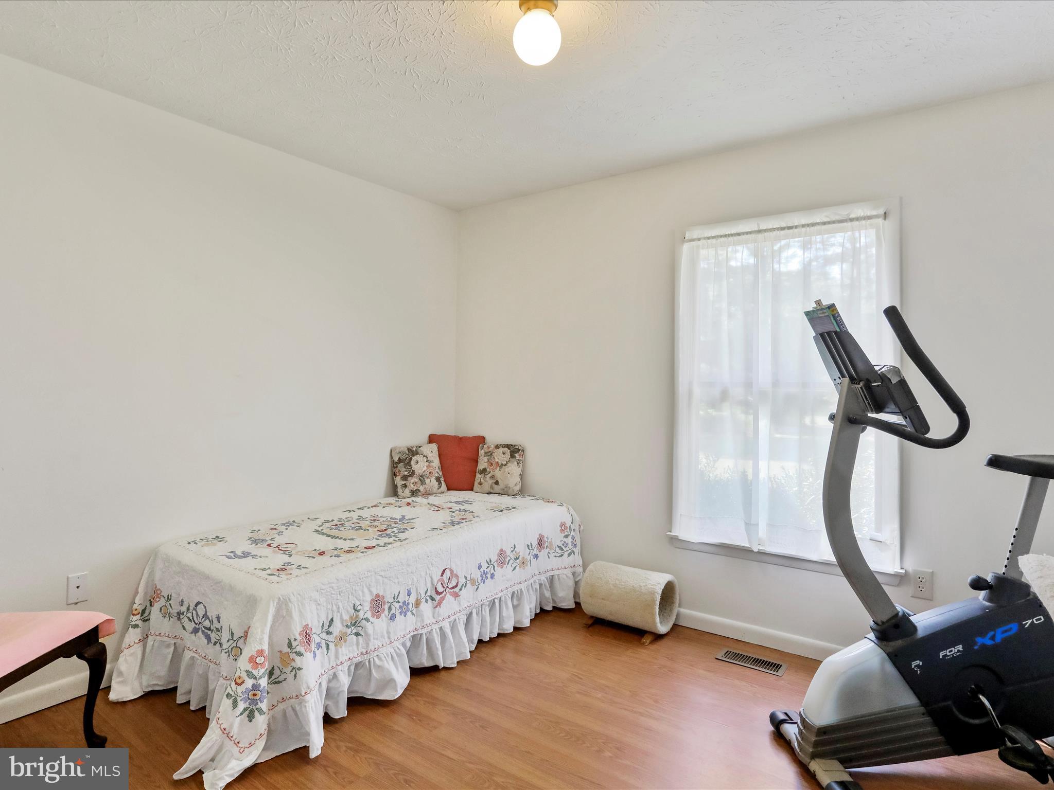 HONEYWOOD ON THE POTOMAC - Residential