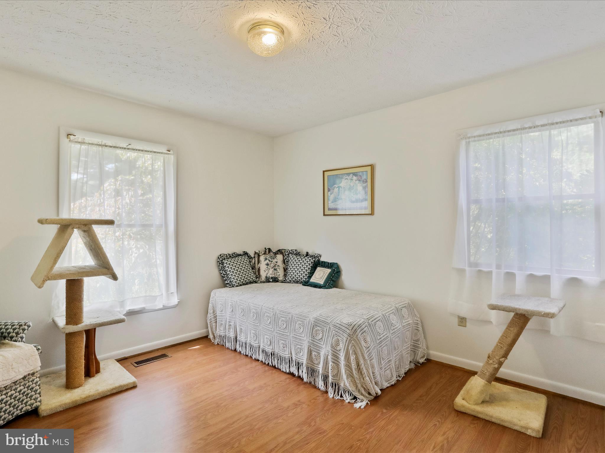 HONEYWOOD ON THE POTOMAC - Residential