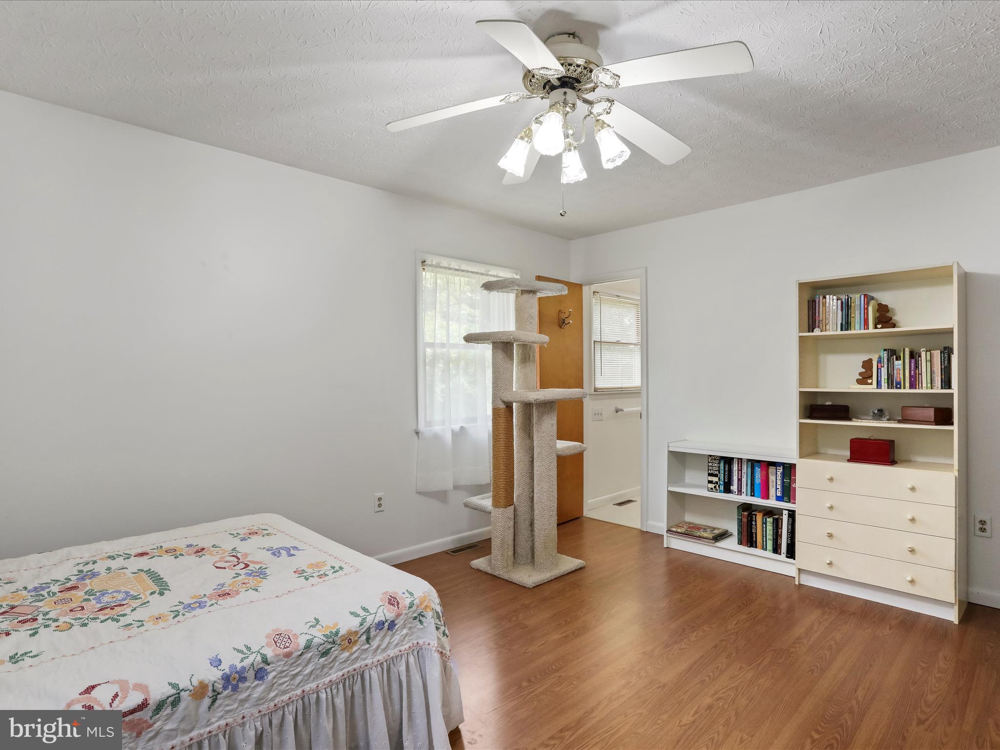 HONEYWOOD ON THE POTOMAC - Residential