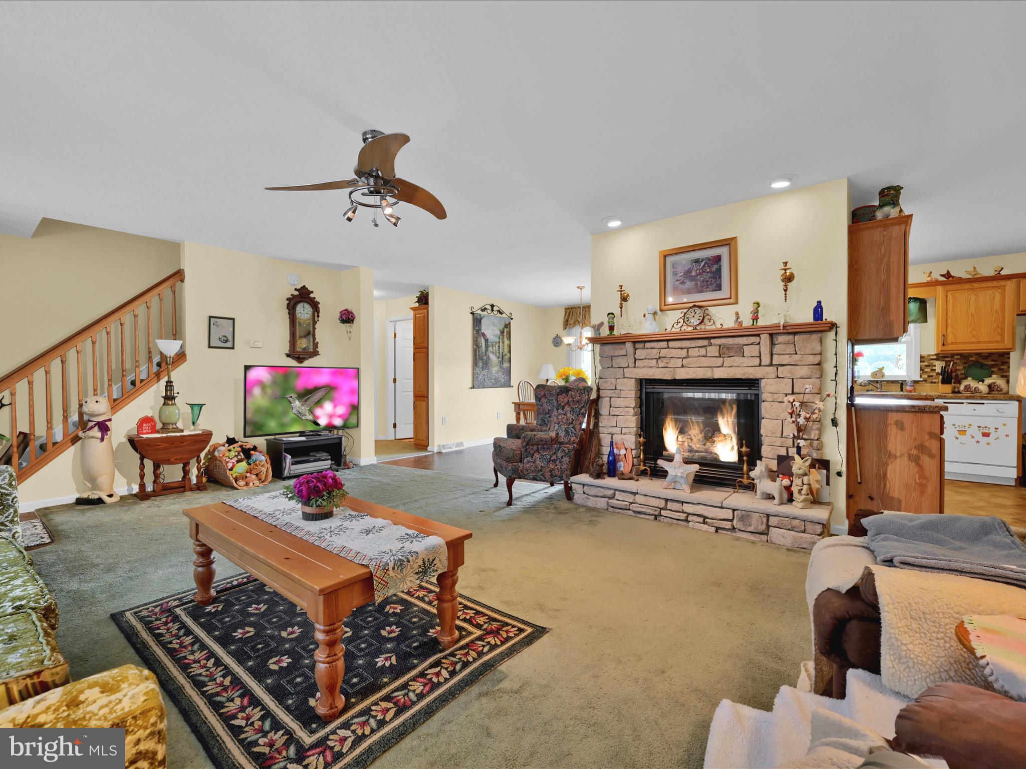 LAKE WYNONAH - Residential