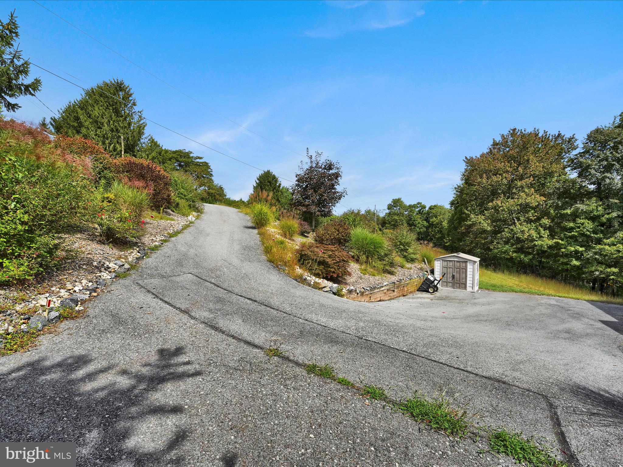 LAKE WYNONAH - Residential