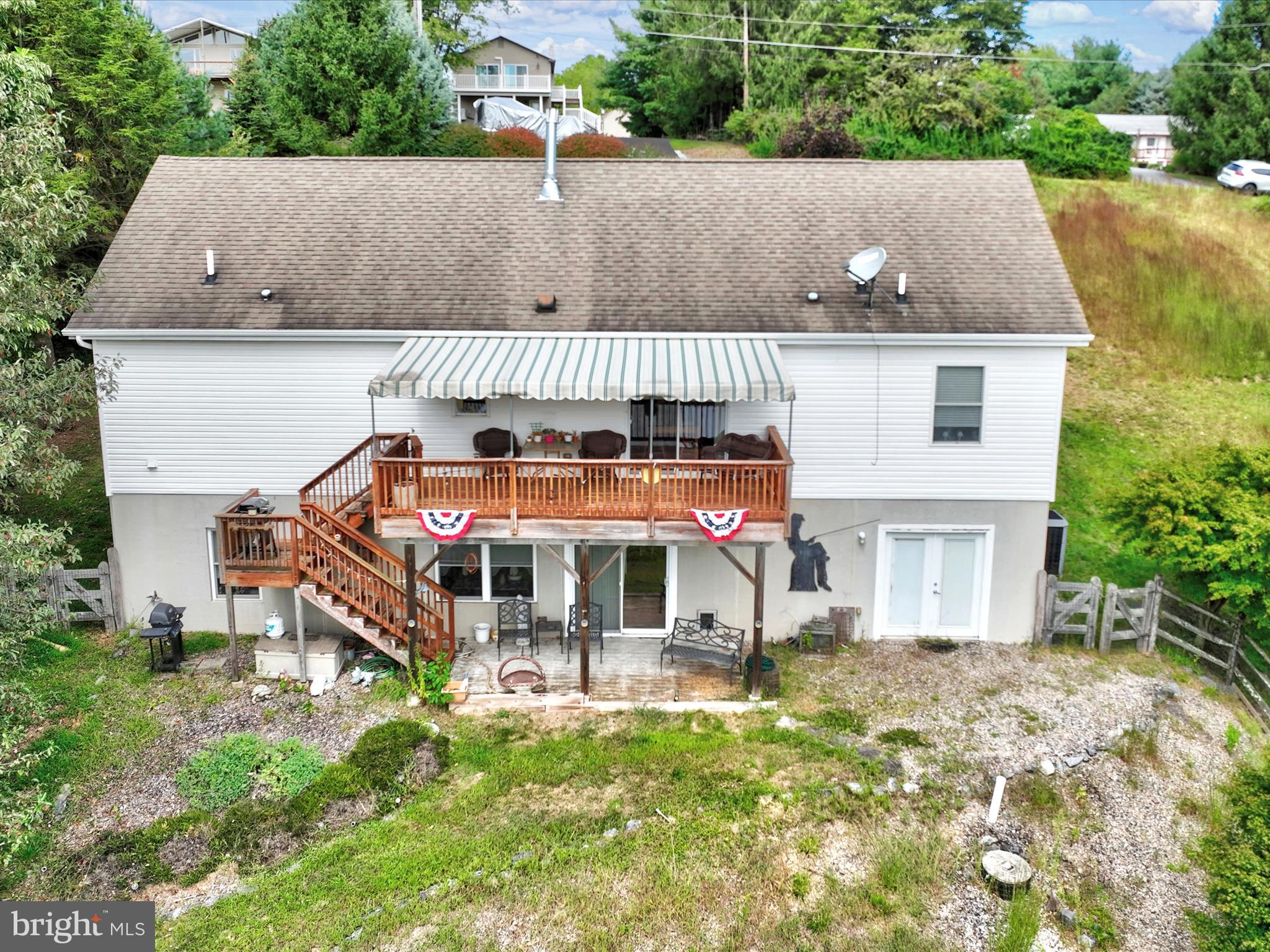 LAKE WYNONAH - Residential