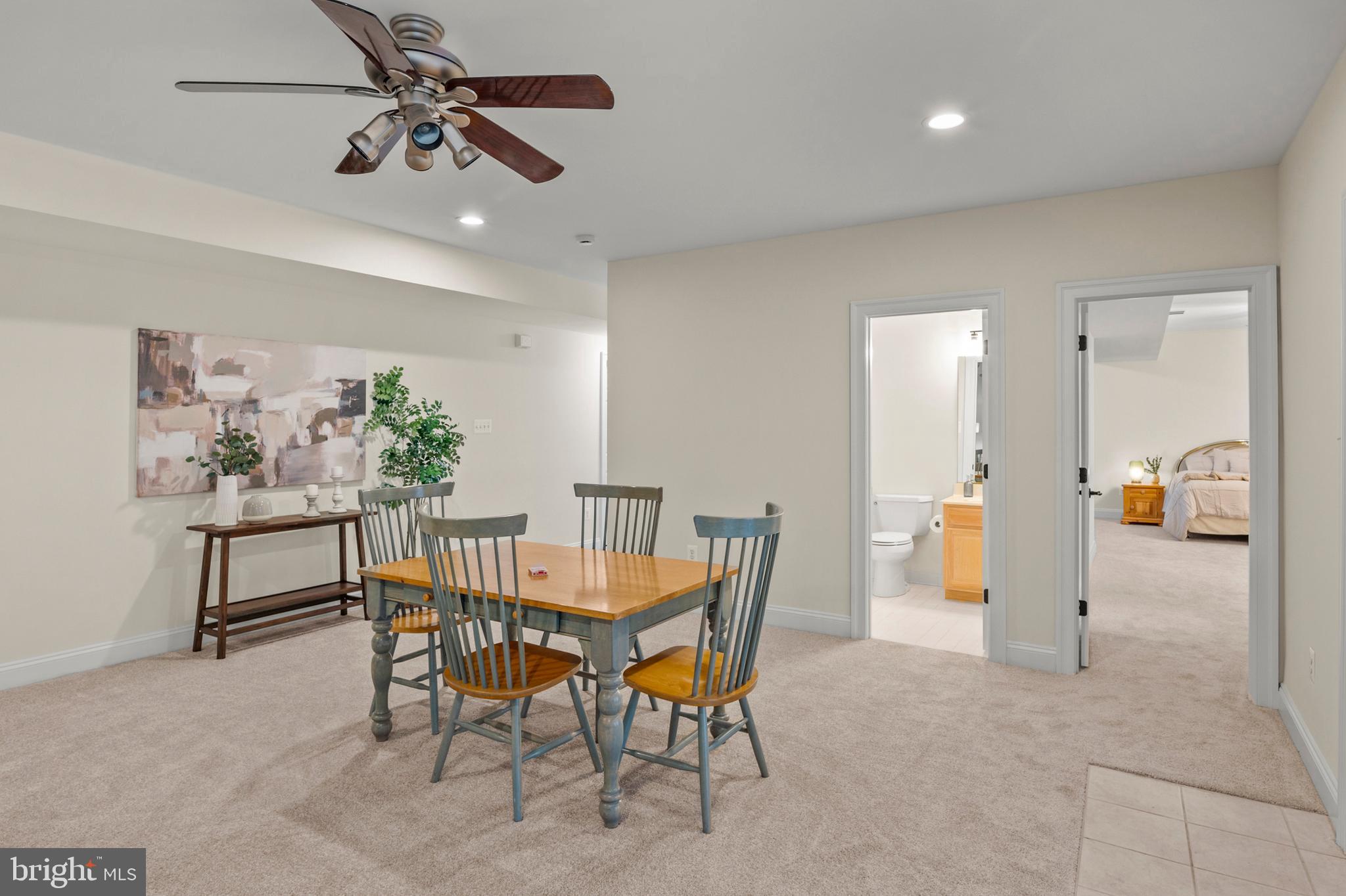 WELLINGTON - Residential