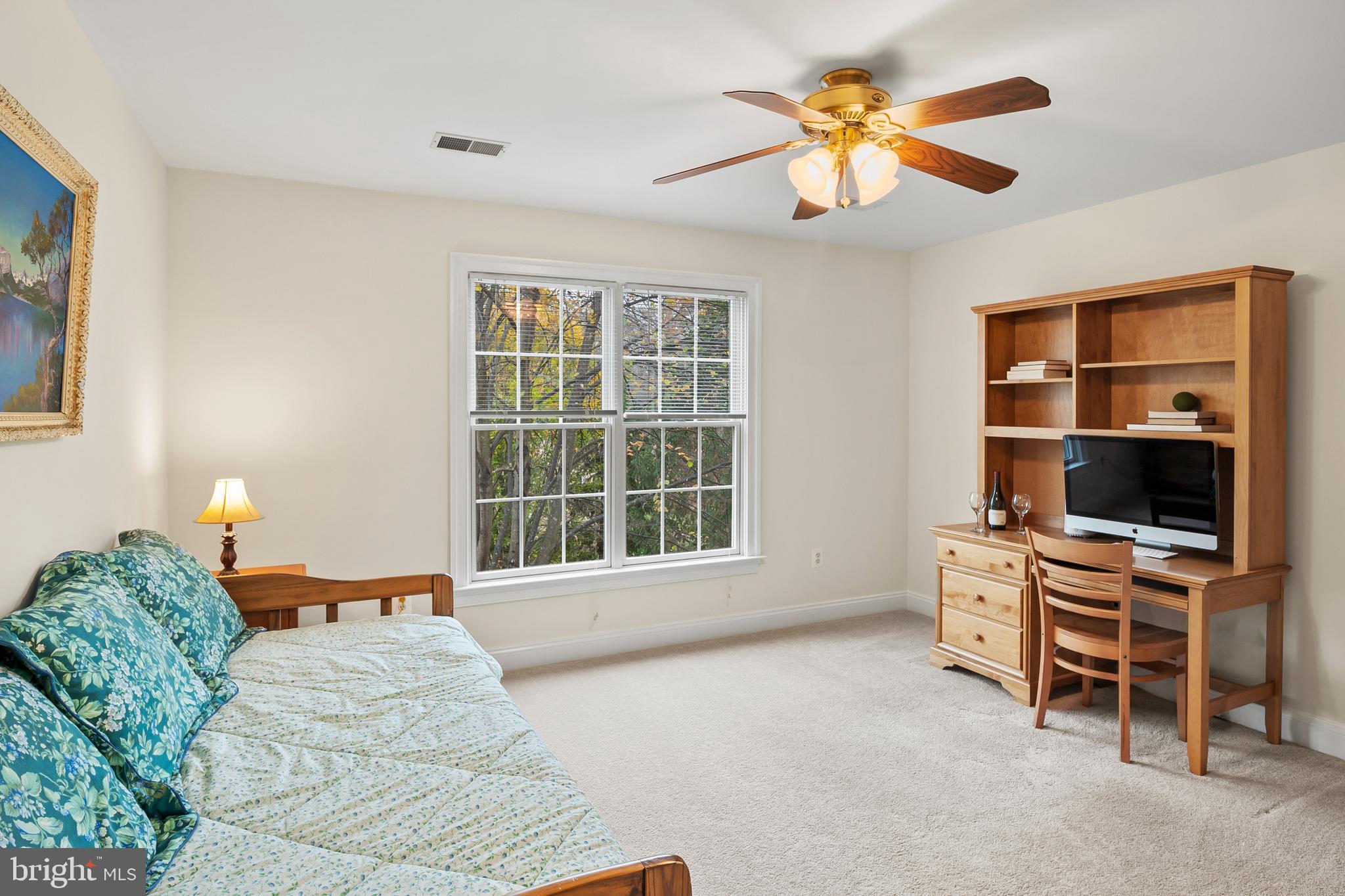 WELLINGTON - Residential