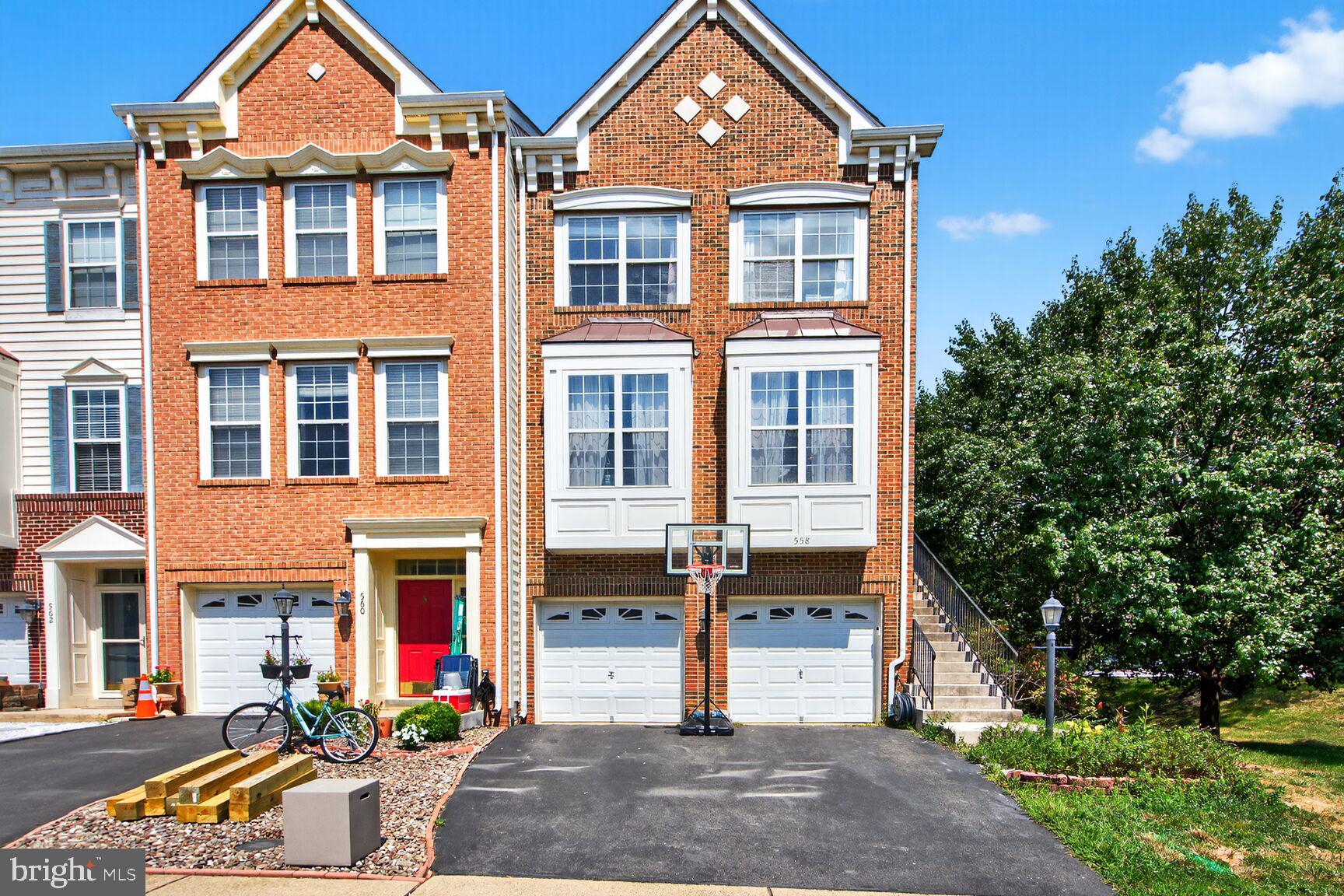 POTOMAC STATION - Residential Lease