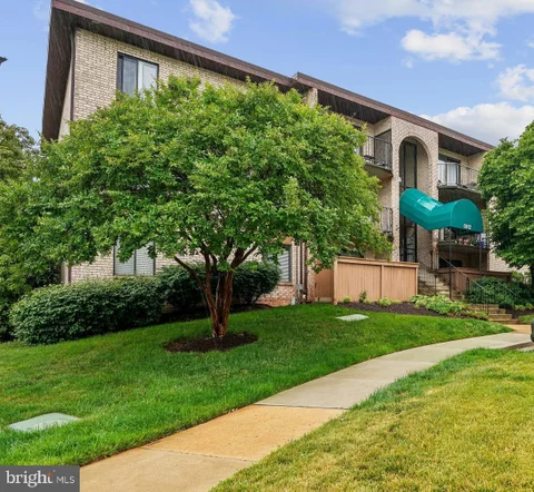 6912 Hanover Parkway Unit 301, Greenbelt, MD 20770 - #: MDPG2190370