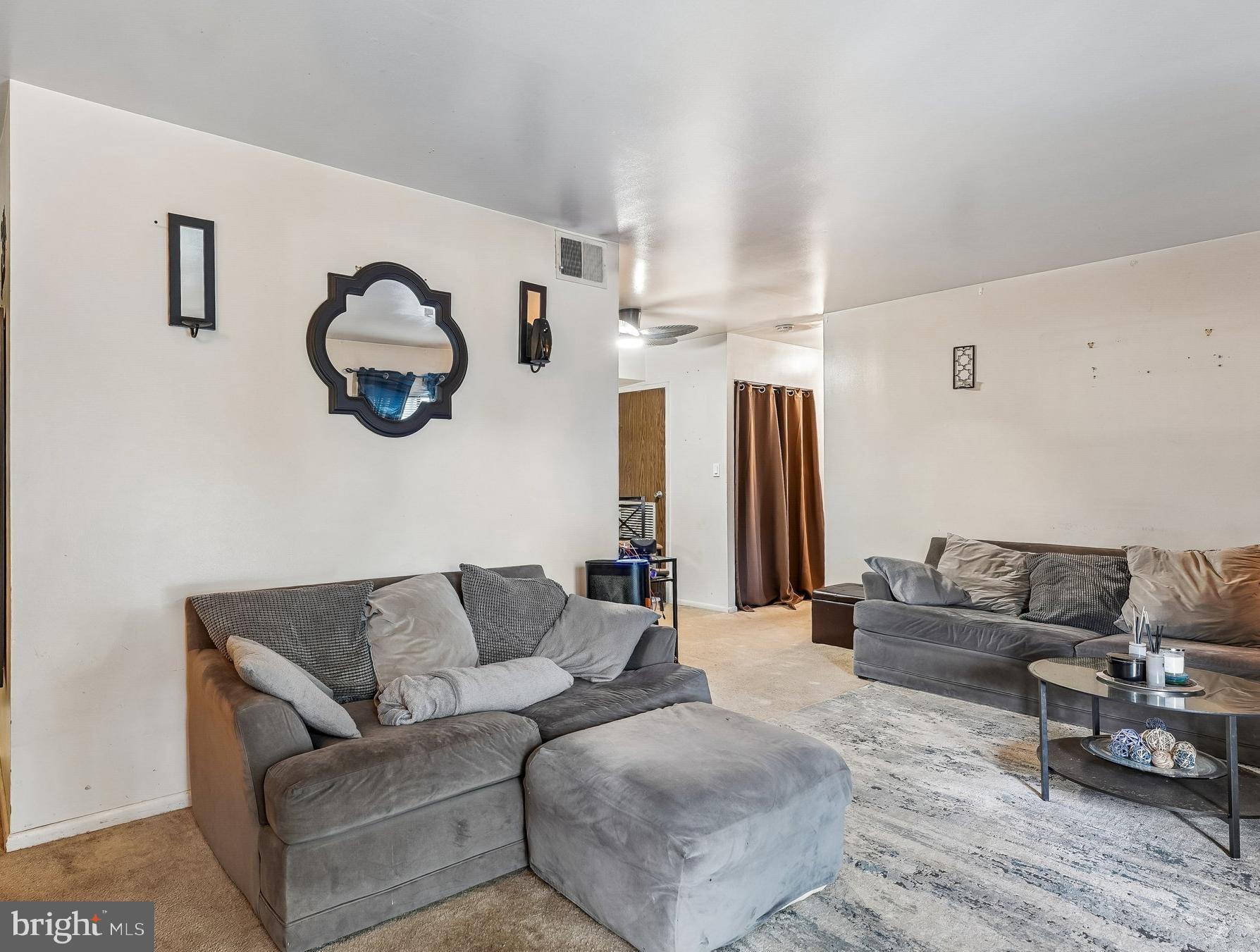 HUNTING RIDGE - Residential