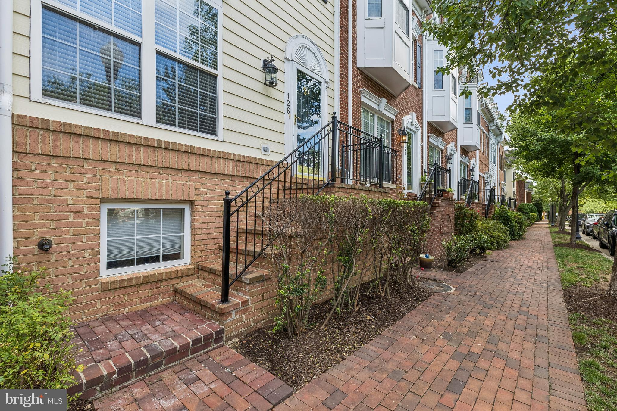 126 CAMERON STATION BOULEVARD
