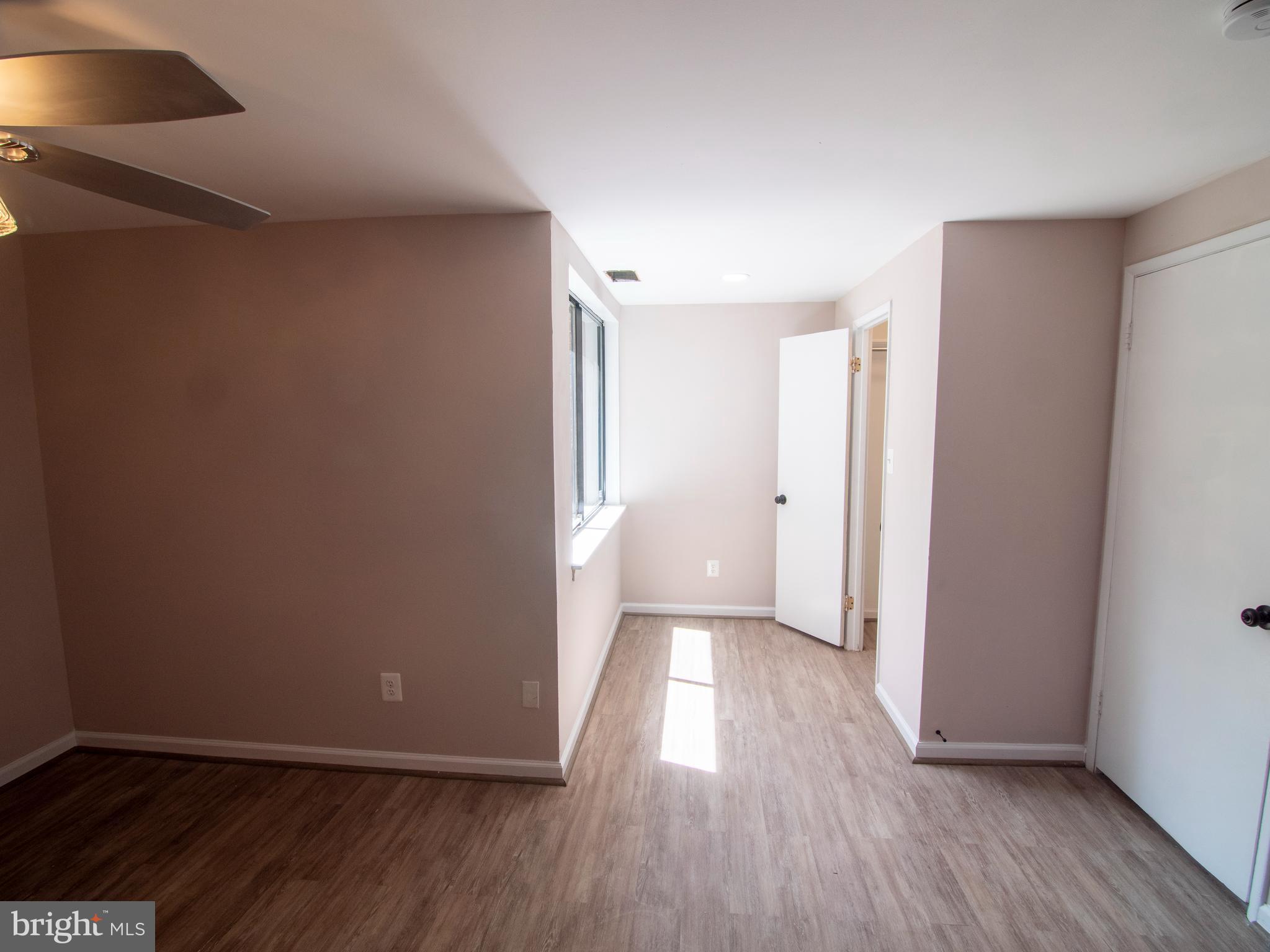 HUNTLEY SQUARE CONDOMINIUMS - Residential Lease