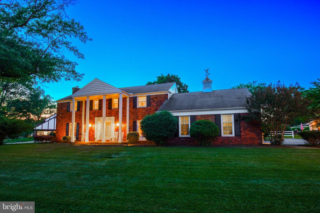 Photo of 1349 Country Club Drive, LANCASTER, PA 17601 (MLS # PALA2092392)