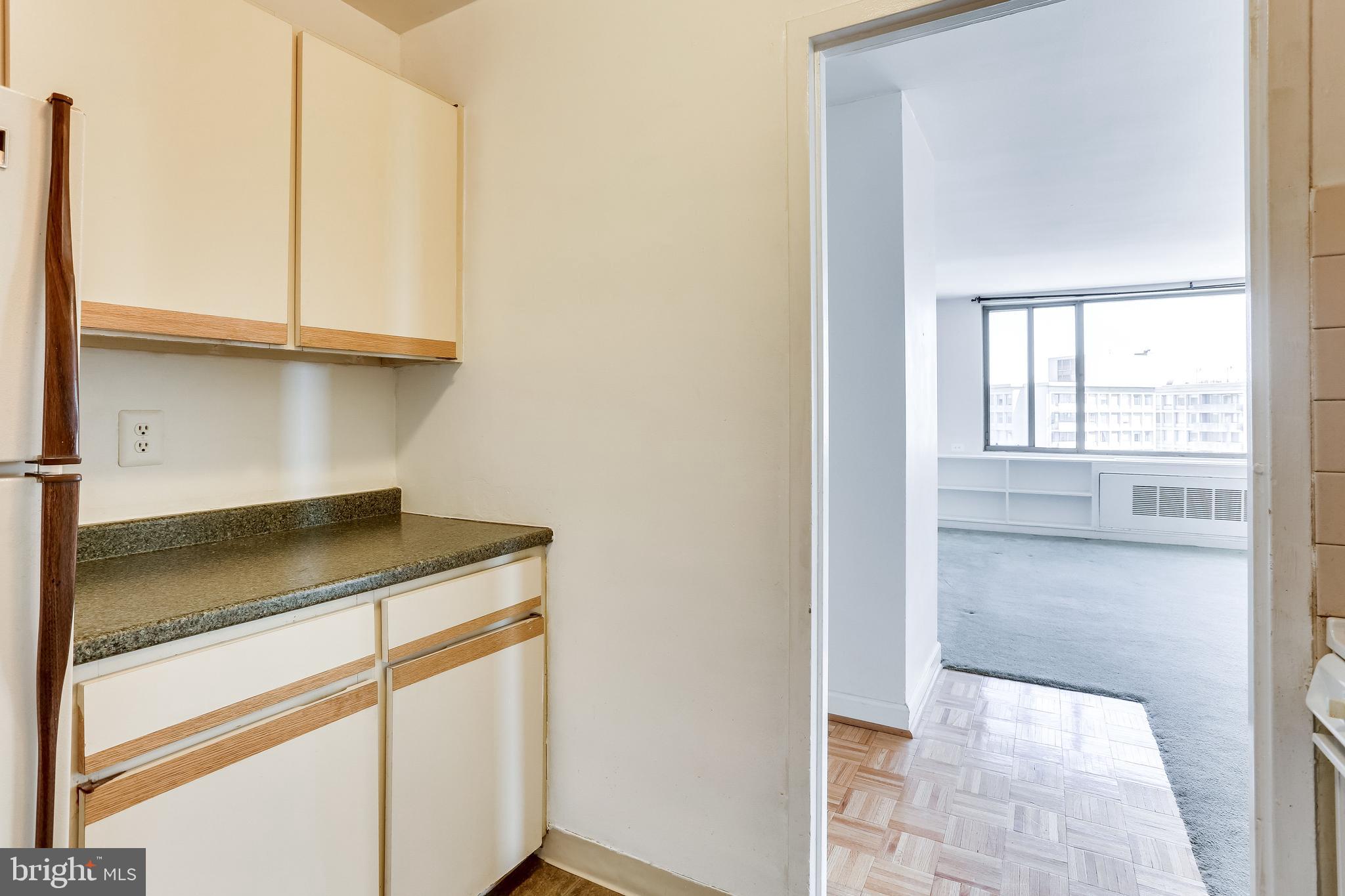 RIVER PLACE - Residential