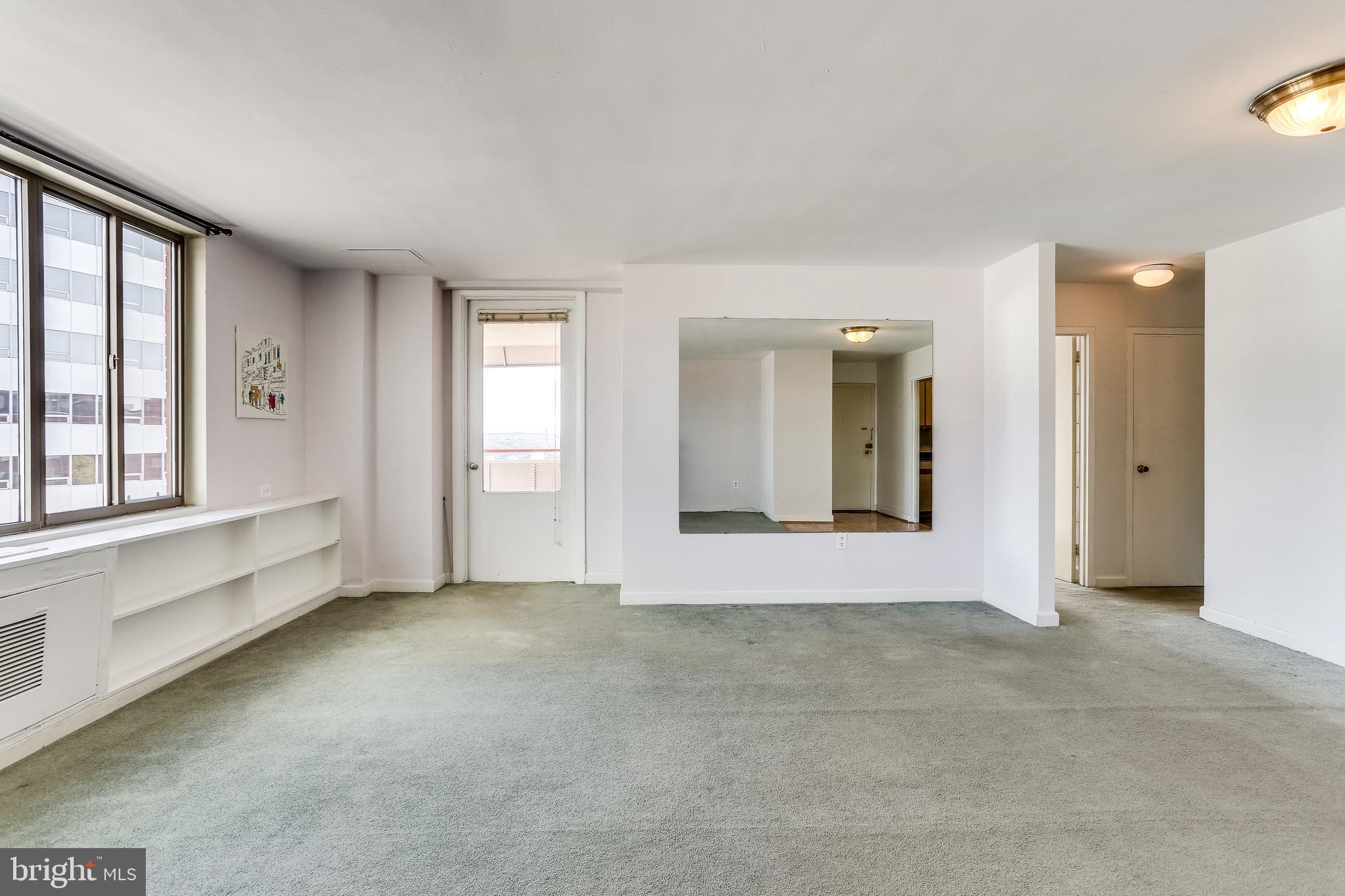 RIVER PLACE - Residential