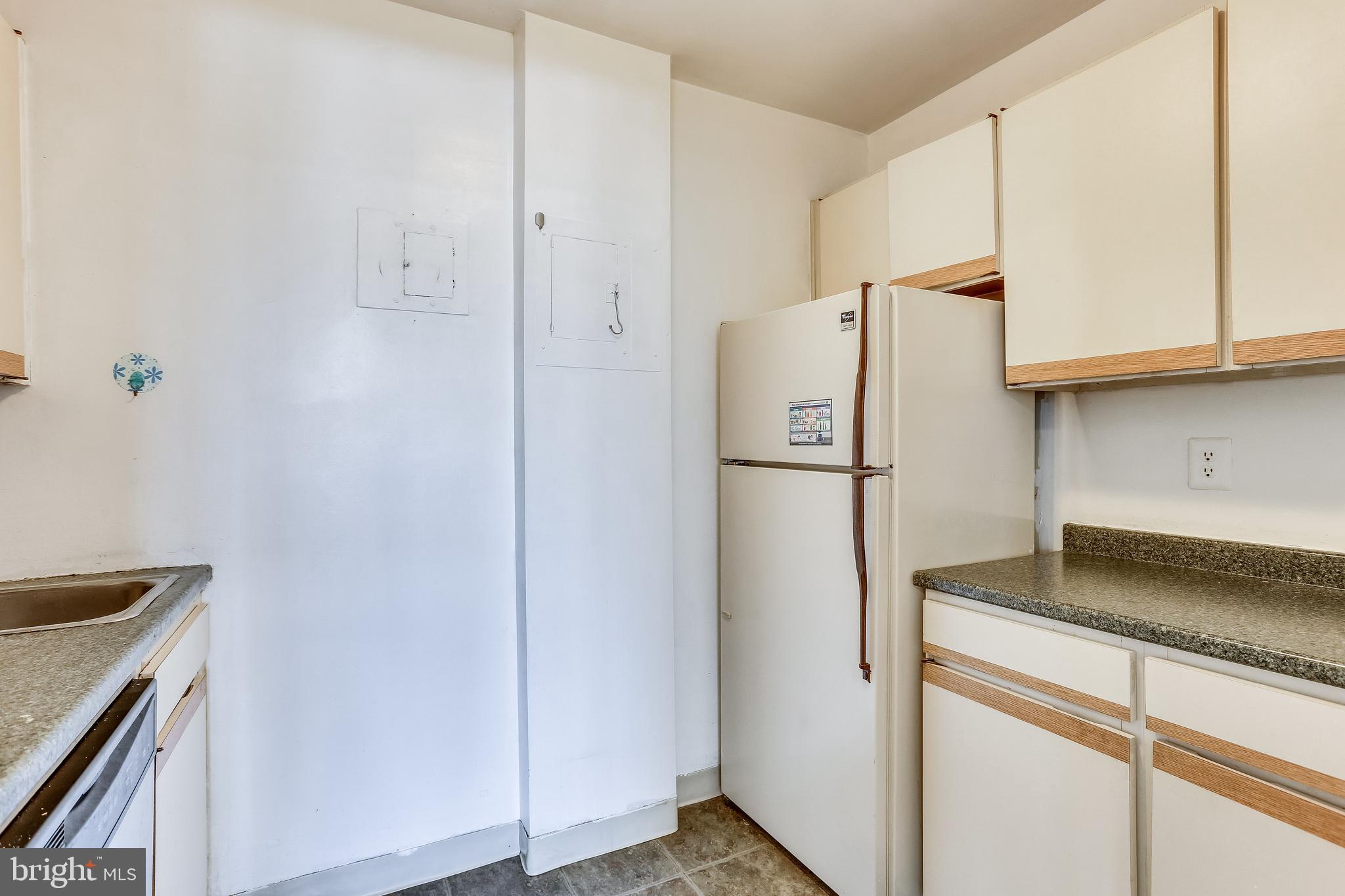 RIVER PLACE - Residential