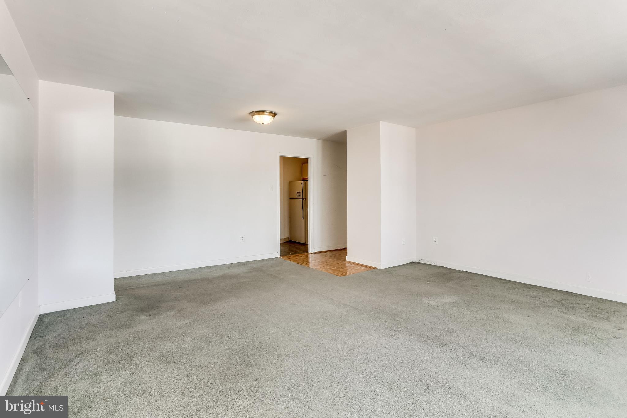 RIVER PLACE - Residential