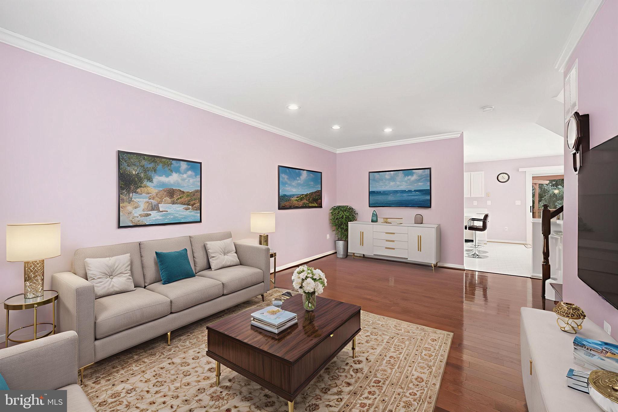 SUBURBIA - Residential