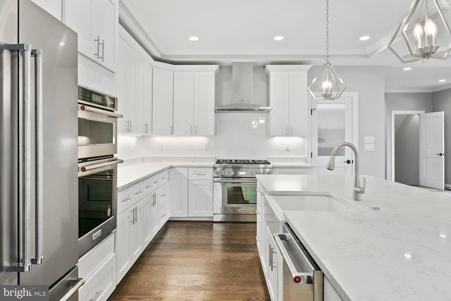 WAYCROFT WOODLAWN - Residential