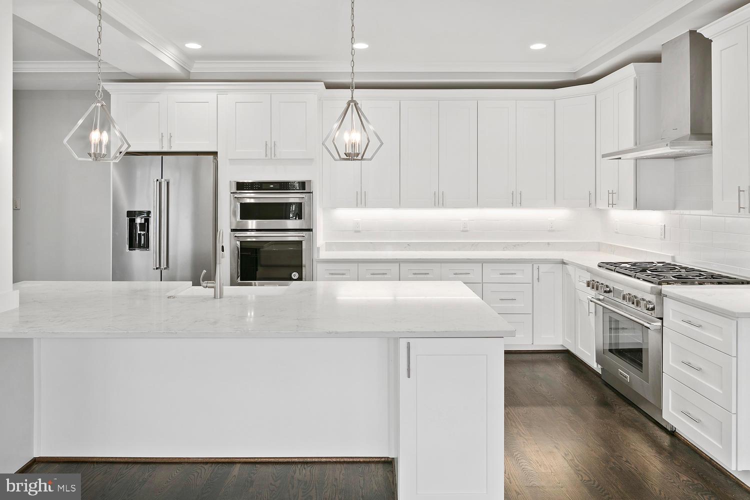 WAYCROFT WOODLAWN - Residential