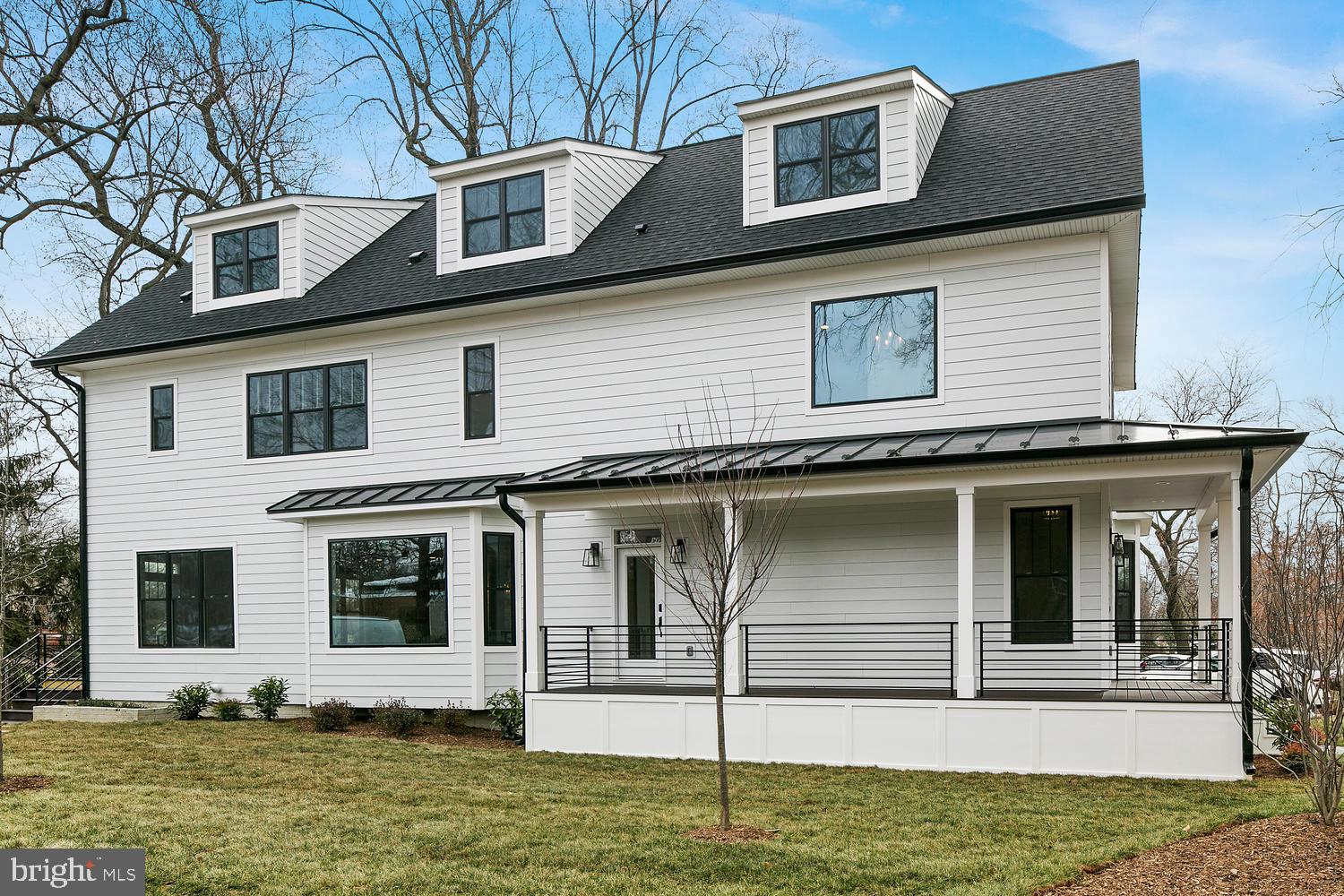 WAYCROFT WOODLAWN - Residential