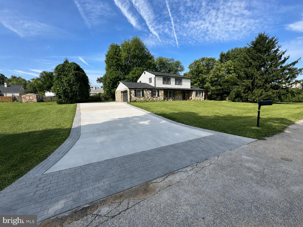 Photo of 1832 Spera Lane, EAGLEVILLE, PA 19403 (MLS # PAMC2197700)