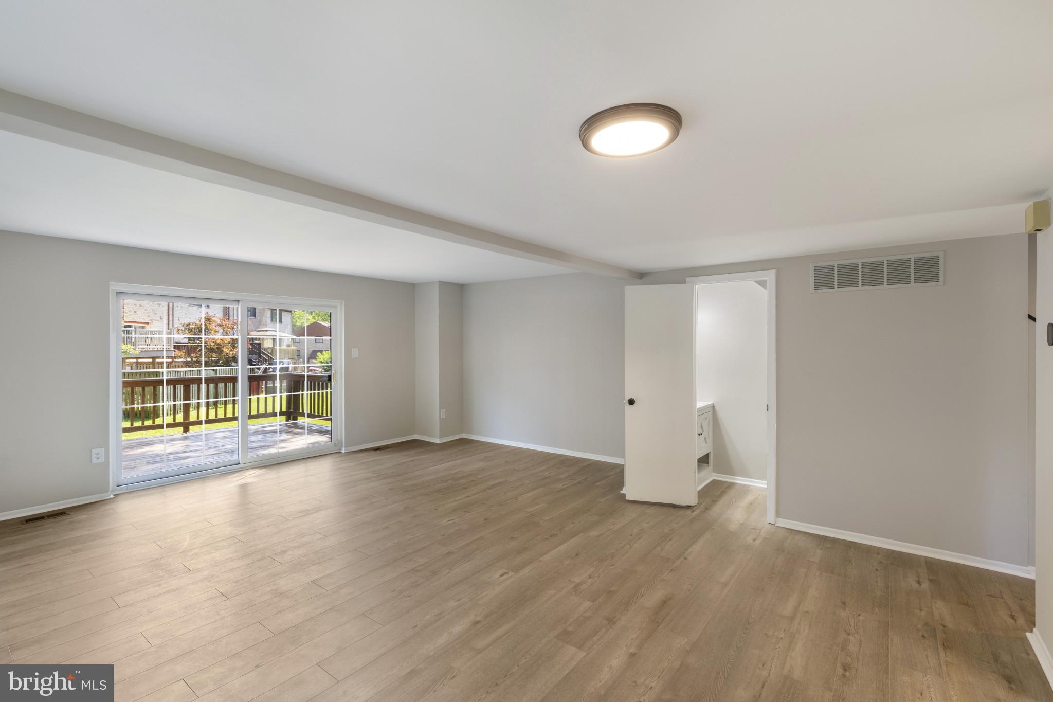 ELKHORN LANDING - Residential