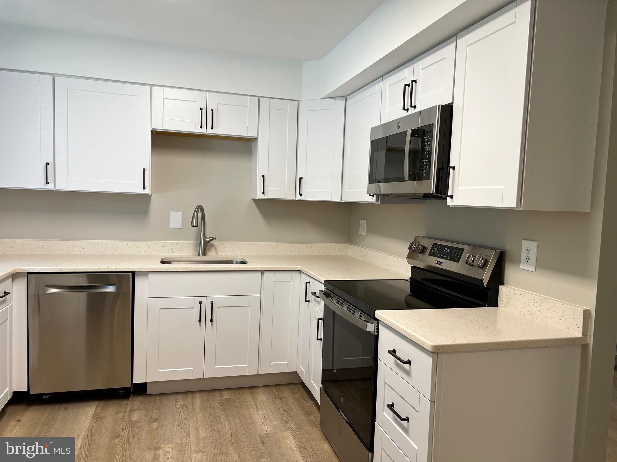 ELKHORN LANDING - Residential