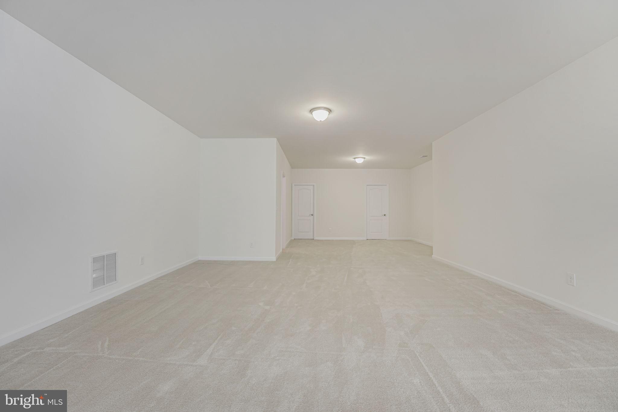 TOWERING OAKS ESTATES - Residential