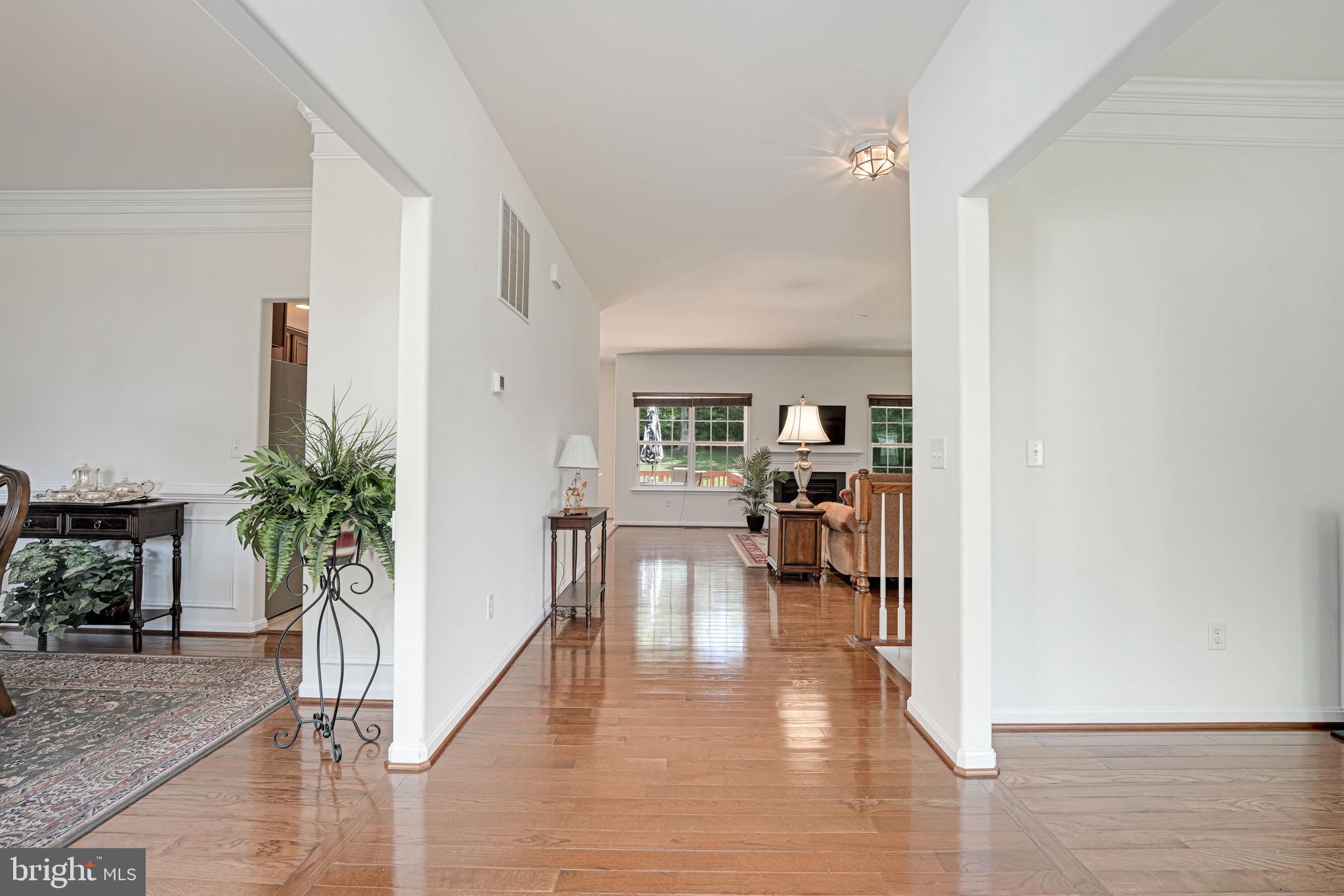 TOWERING OAKS ESTATES - Residential