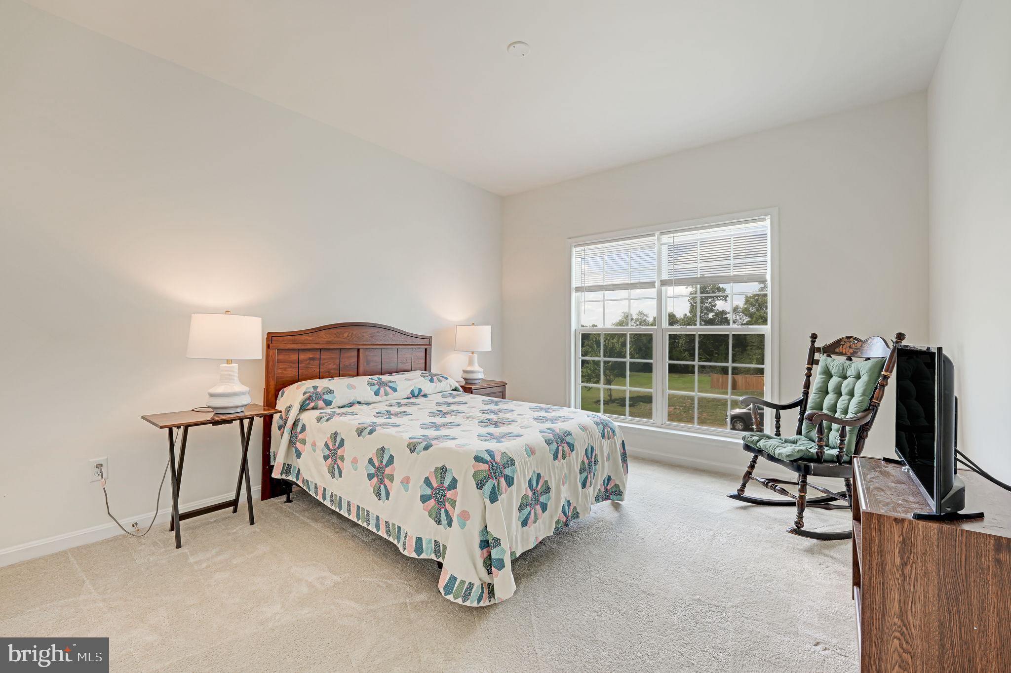 TOWERING OAKS ESTATES - Residential