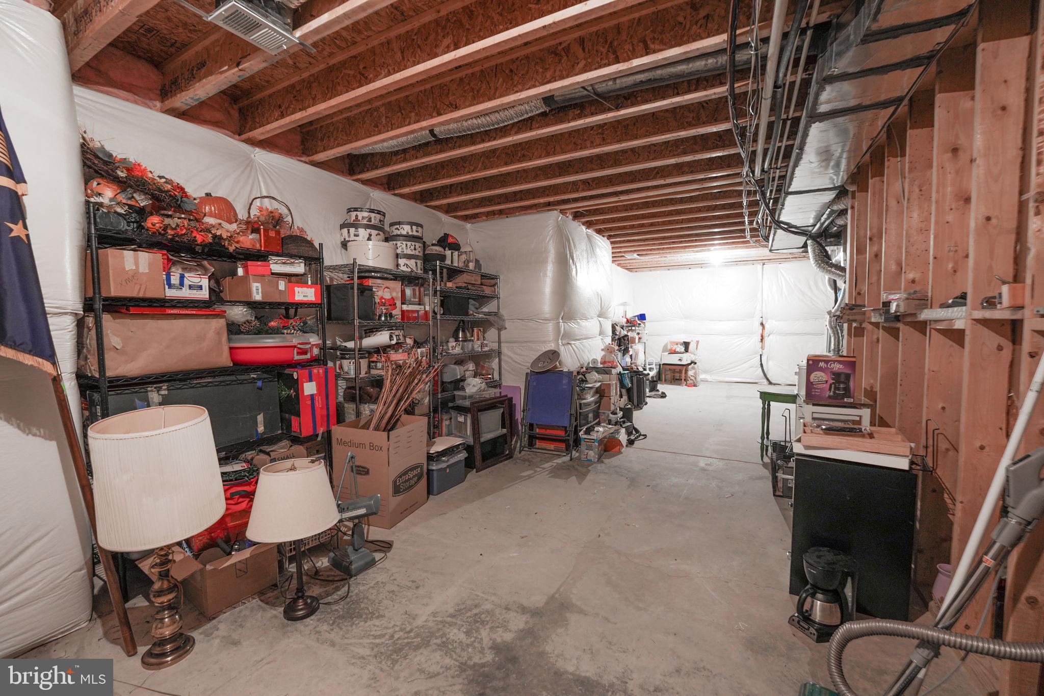 TOWERING OAKS ESTATES - Residential