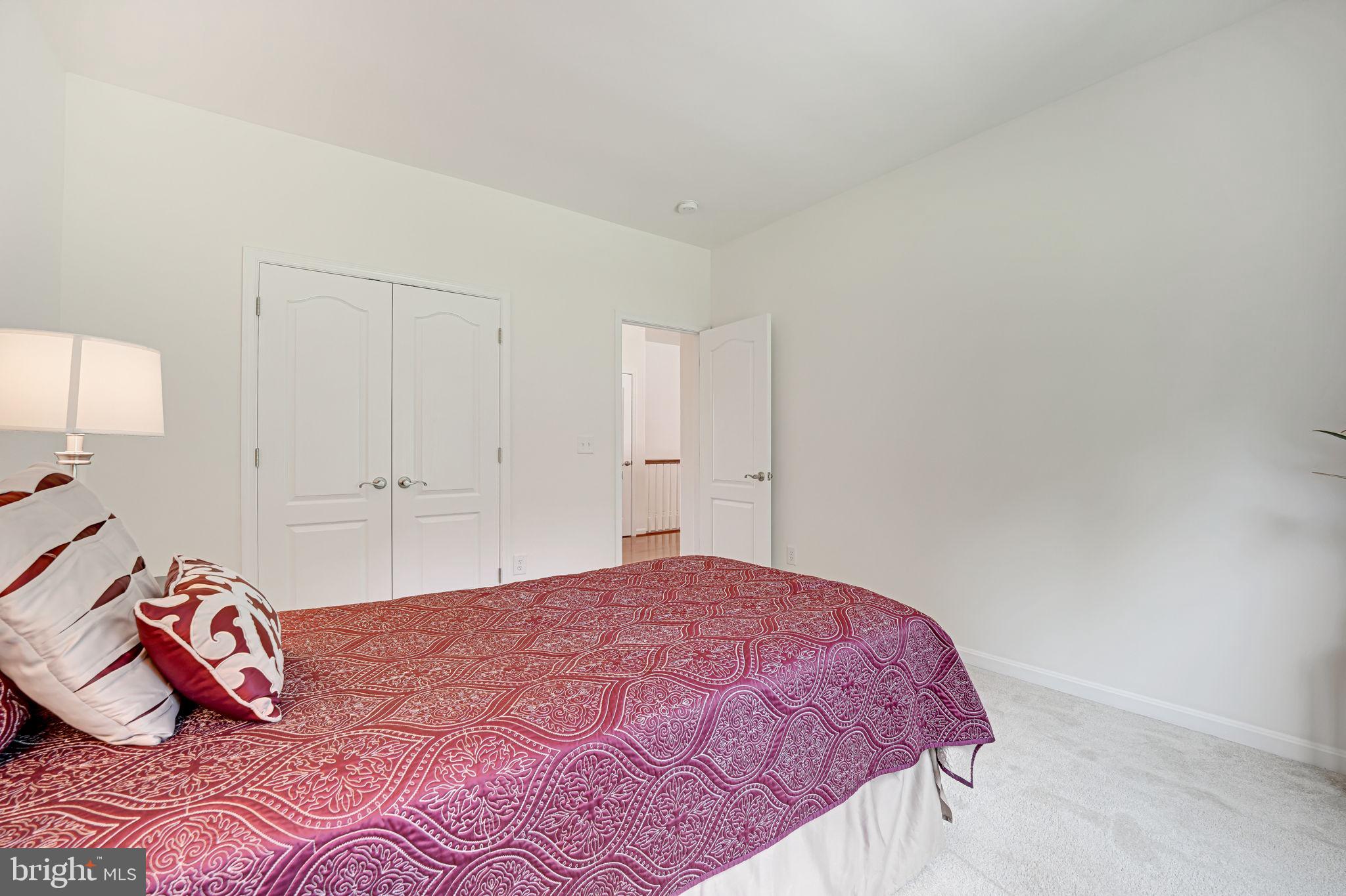 TOWERING OAKS ESTATES - Residential