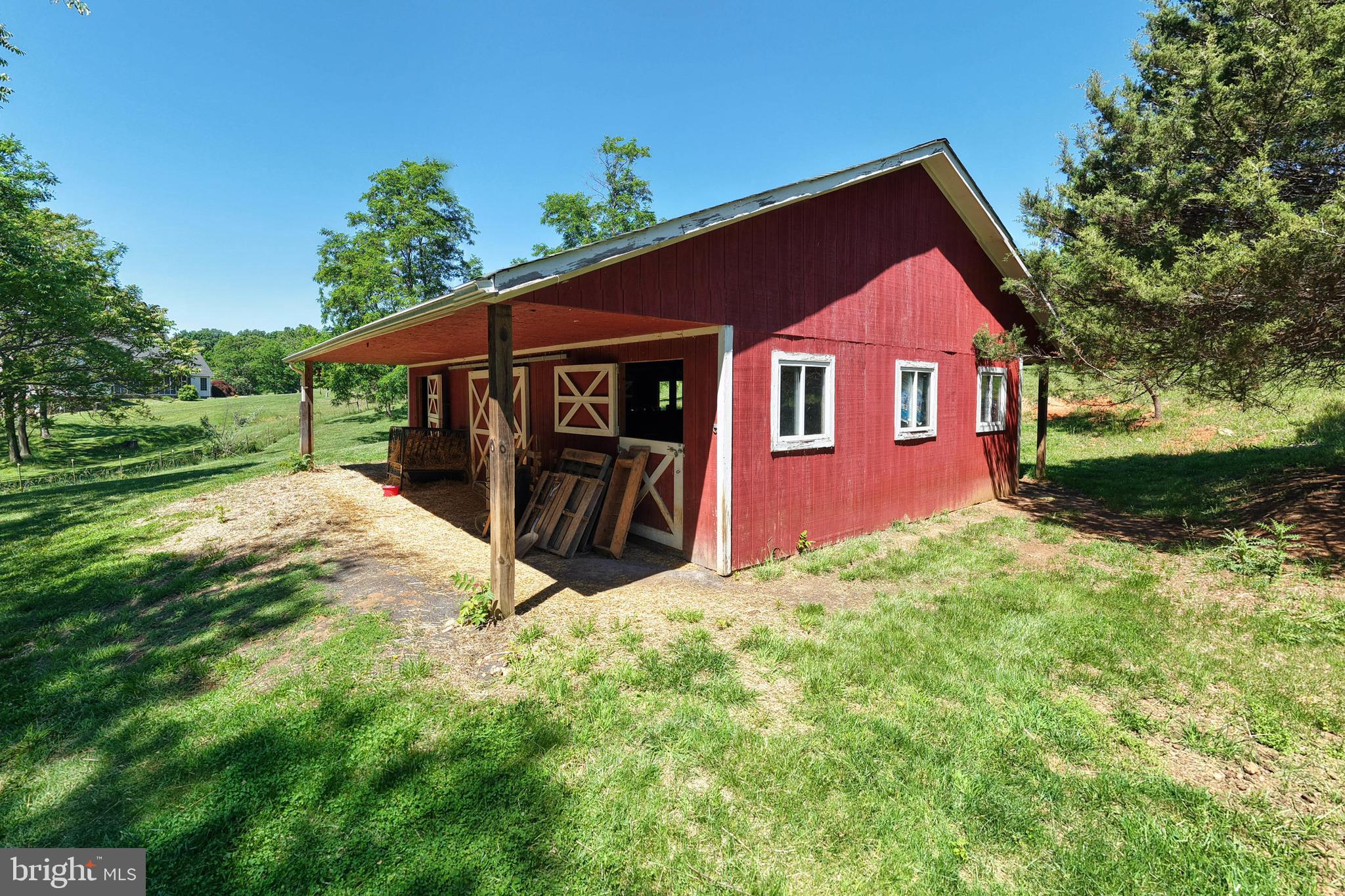 128 FAIRVIEW CIRCLE WITH LOT 36